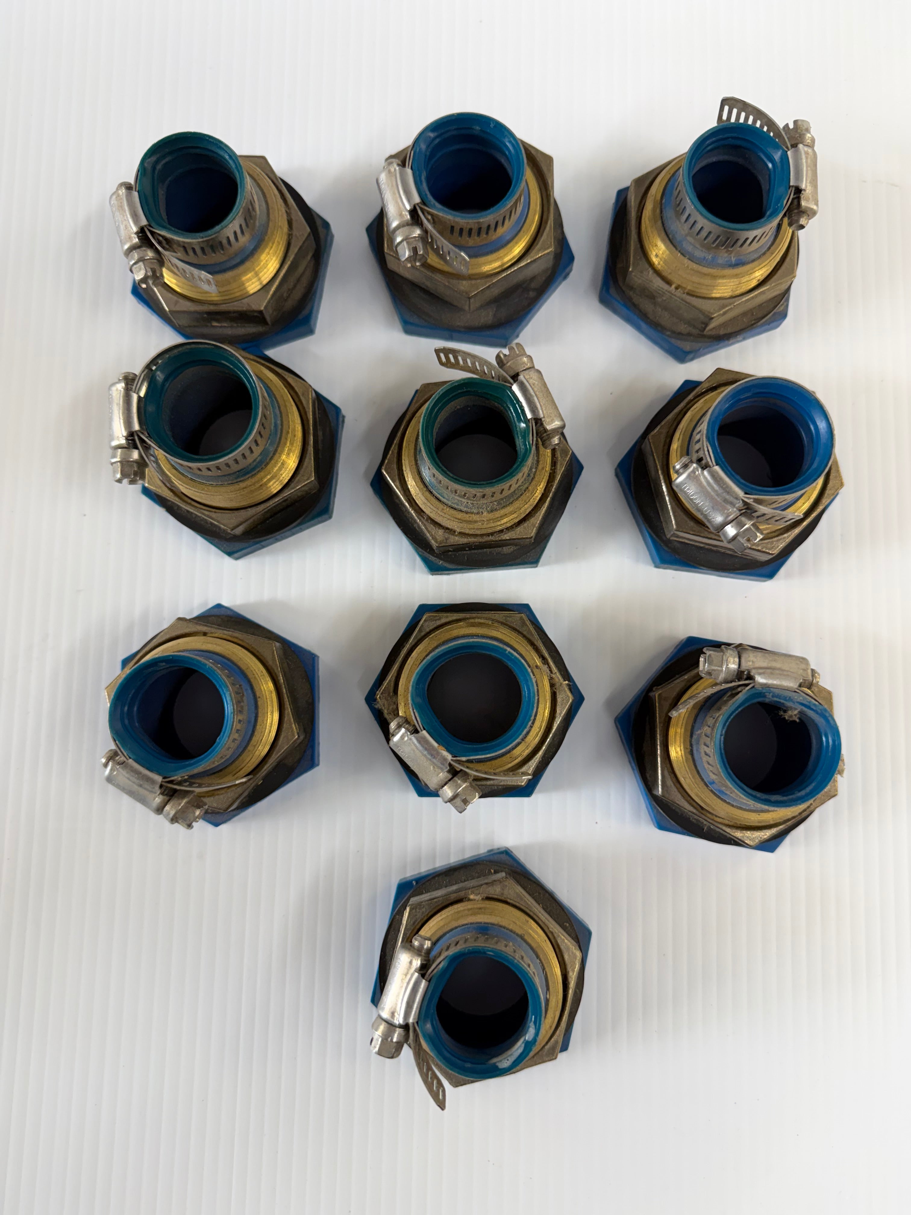 Lot of 10 Total Containment 1” Fittings UB0075