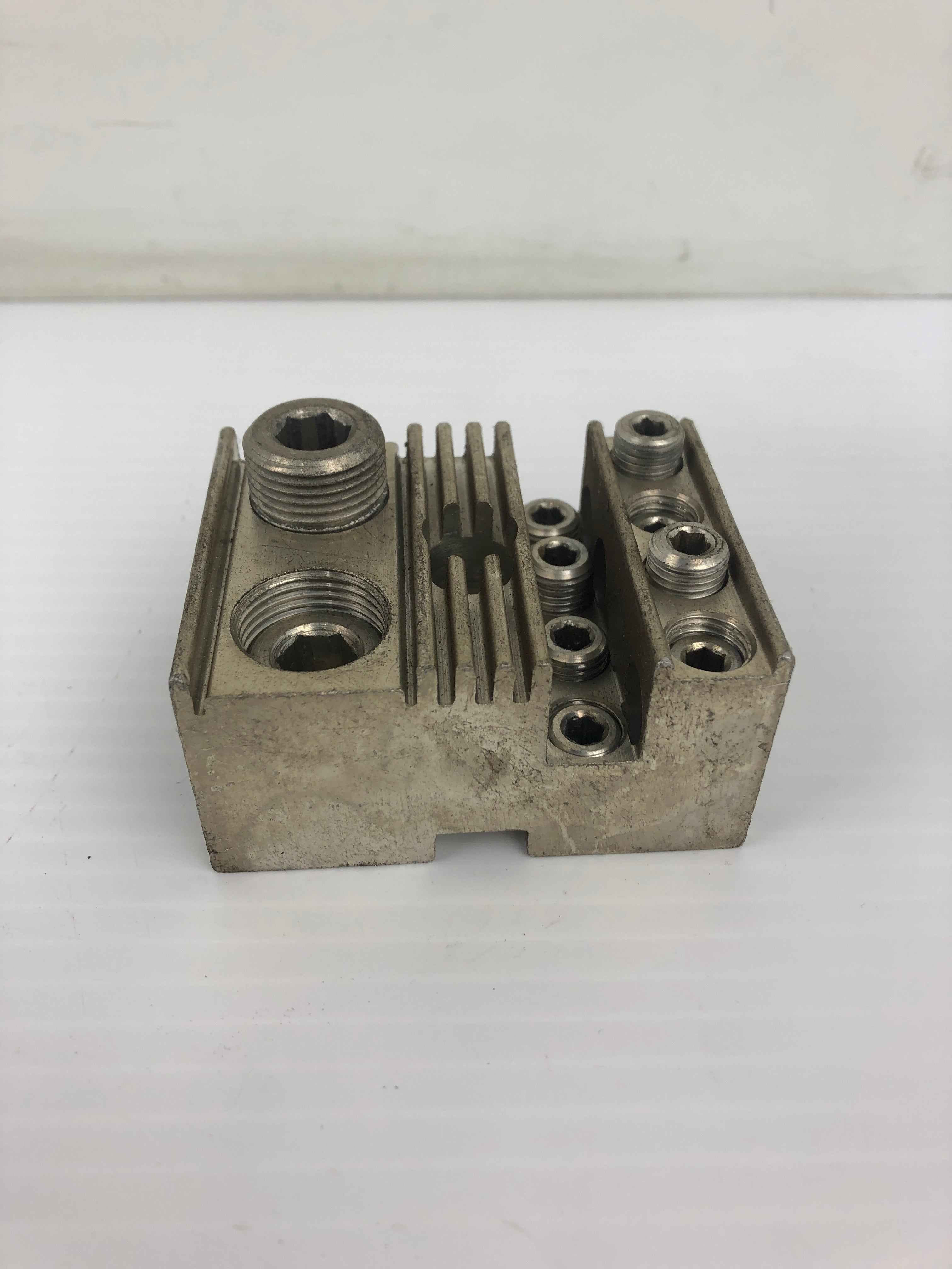 Marathon 97730 Mechanical Distribution Connector Terminal Lug 500MCM-4 CU7AL