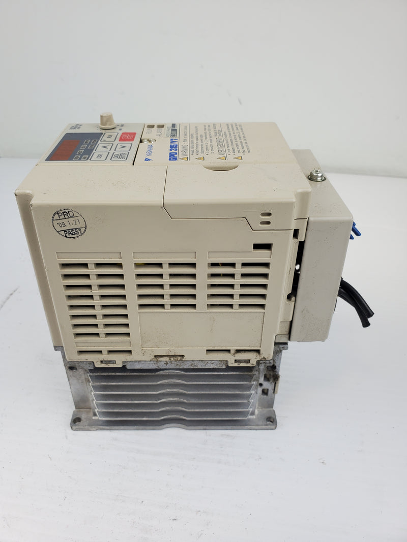 Yaskawa CIMR-V7AM42P2 Variable Speed Drive 3HP 5.5A 460V 3PH