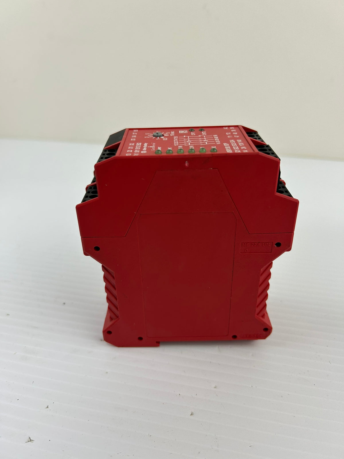 Allen-Bradley Guardmaster MSR138.1DP 440R-M23088 Safety Relay 24V 0.5-10 Sec