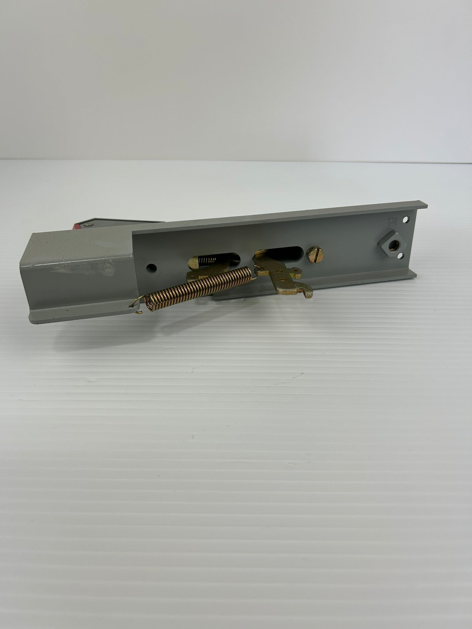 Allen-Bradley Manual ON/OFF Switch Lever Handle MCC Bucket