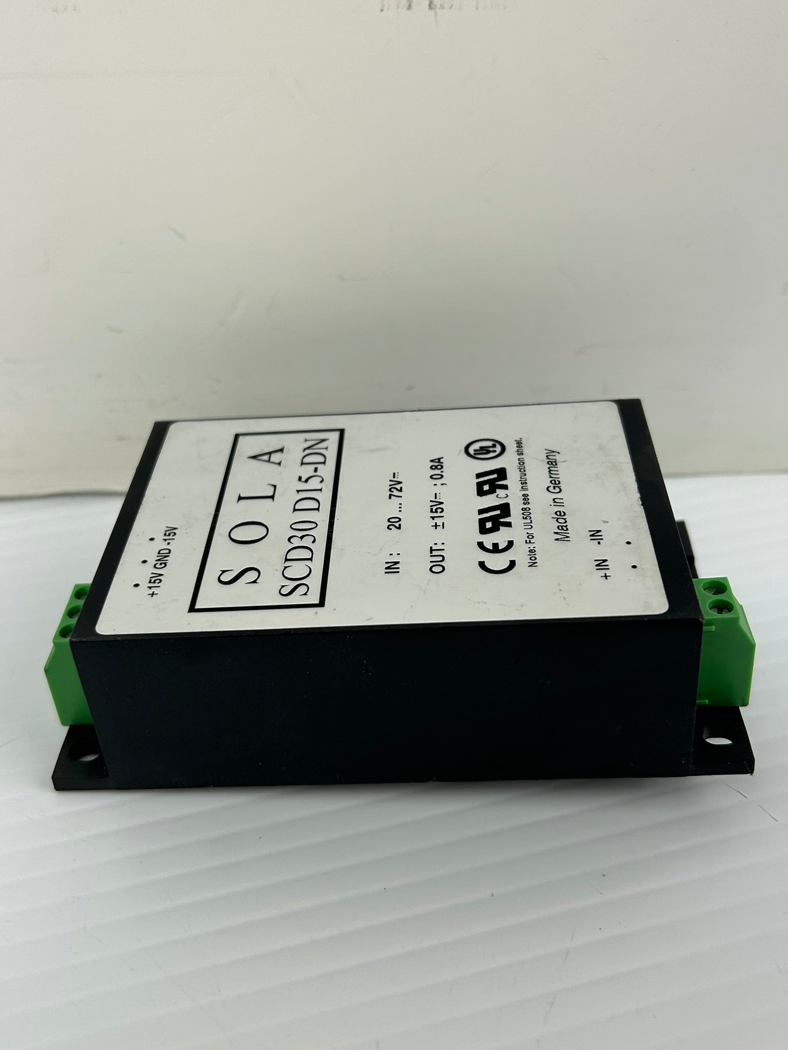 Sola SCD30 D15-DN Power Supply 20...72V