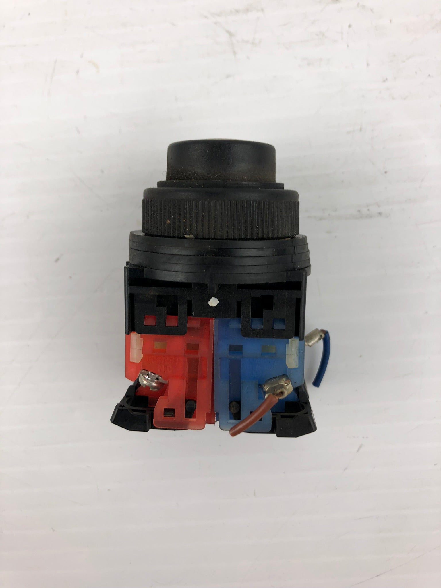 Fuji Electric AR30JR-2A Gear Key Change Over Switch - NO KEY