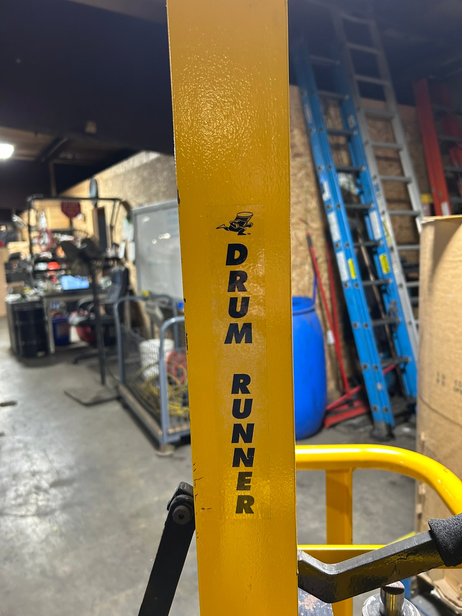 Drum Runner Material Handling Co 4500P Drum Lift Capacity 1500 Lbs.