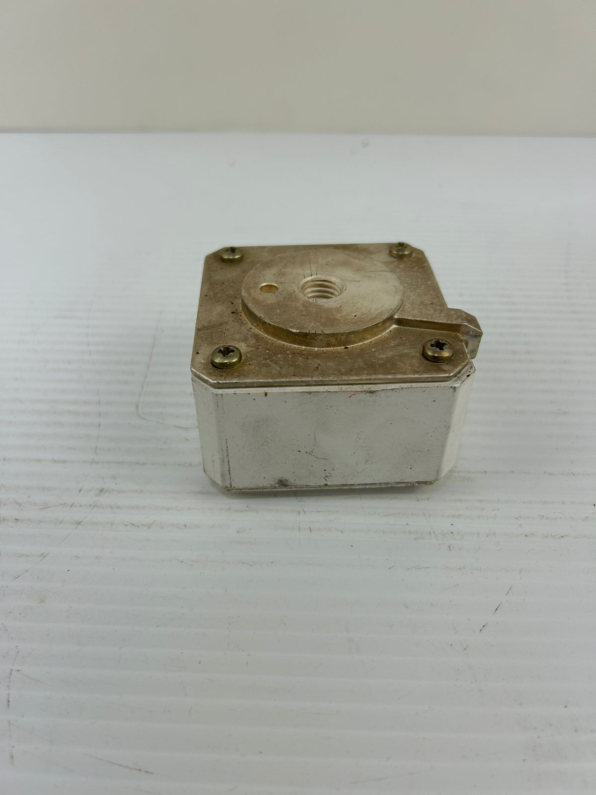 Ferraz Shawmut PC33UD69V1100TF Fuse Protistor 690VAC URD 1100A
