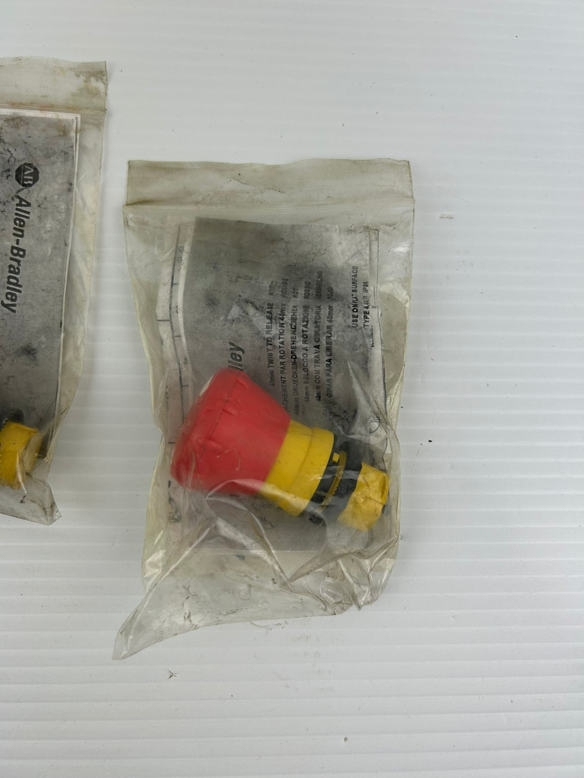 Allen-Bradley 800FP-MT44 Red Push Button E-Stop - Lot of 3