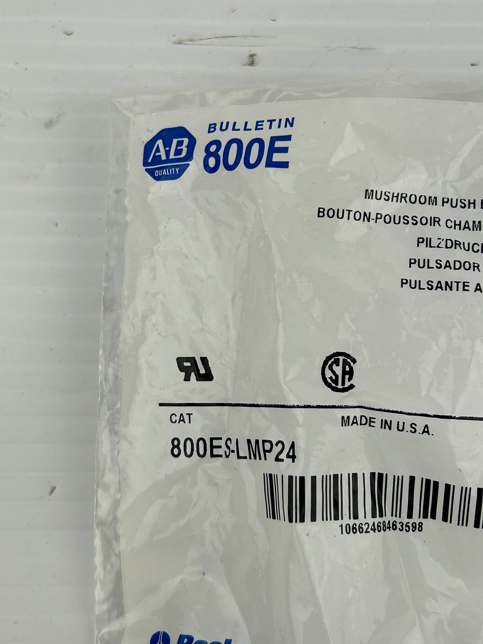 Allen Bradley 800ES-LMP24 Red Push Button Series A - Lot of 2