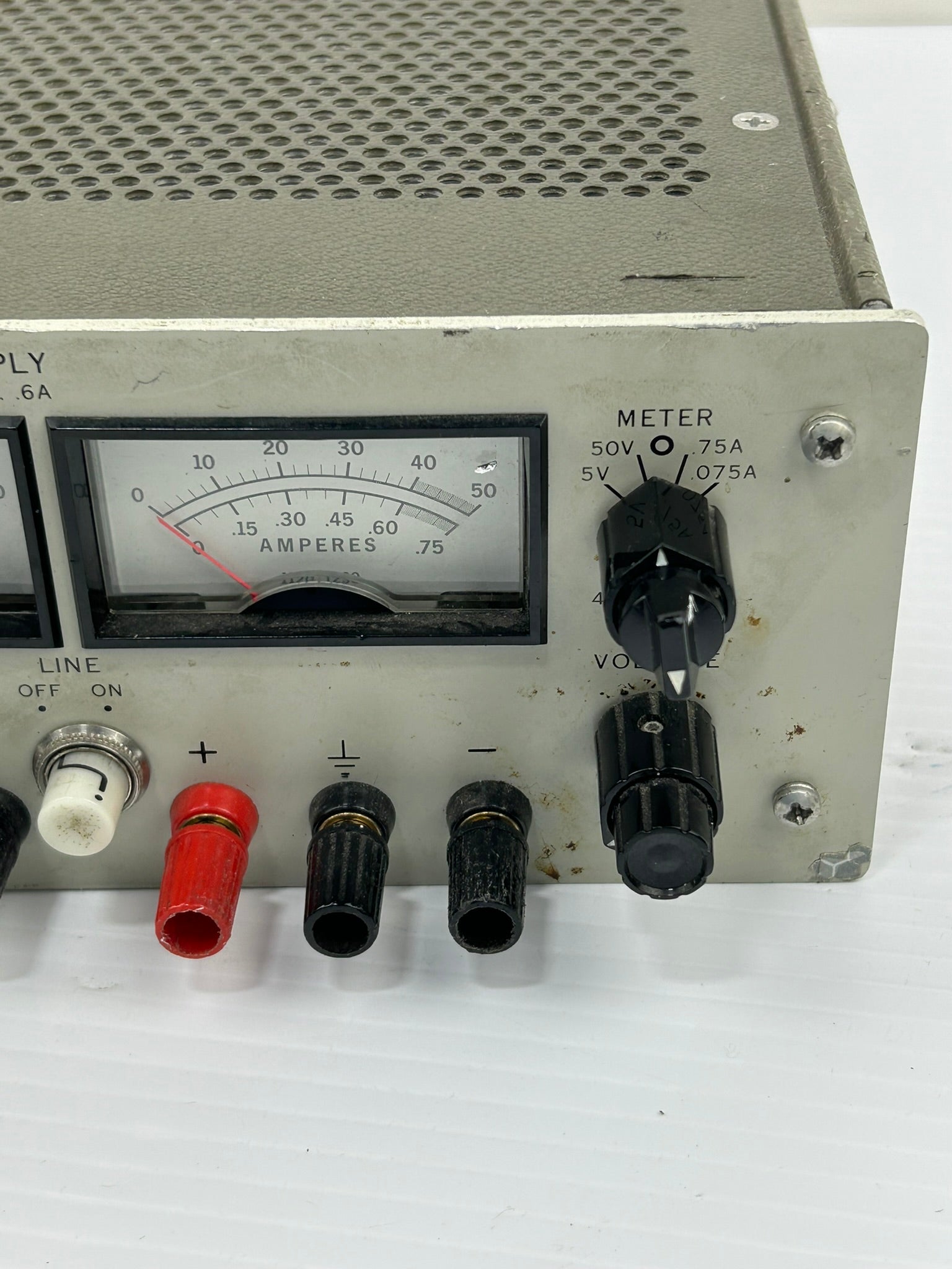 HP 6205B Dual DC Power Supply 0-40V 0-20V 6A