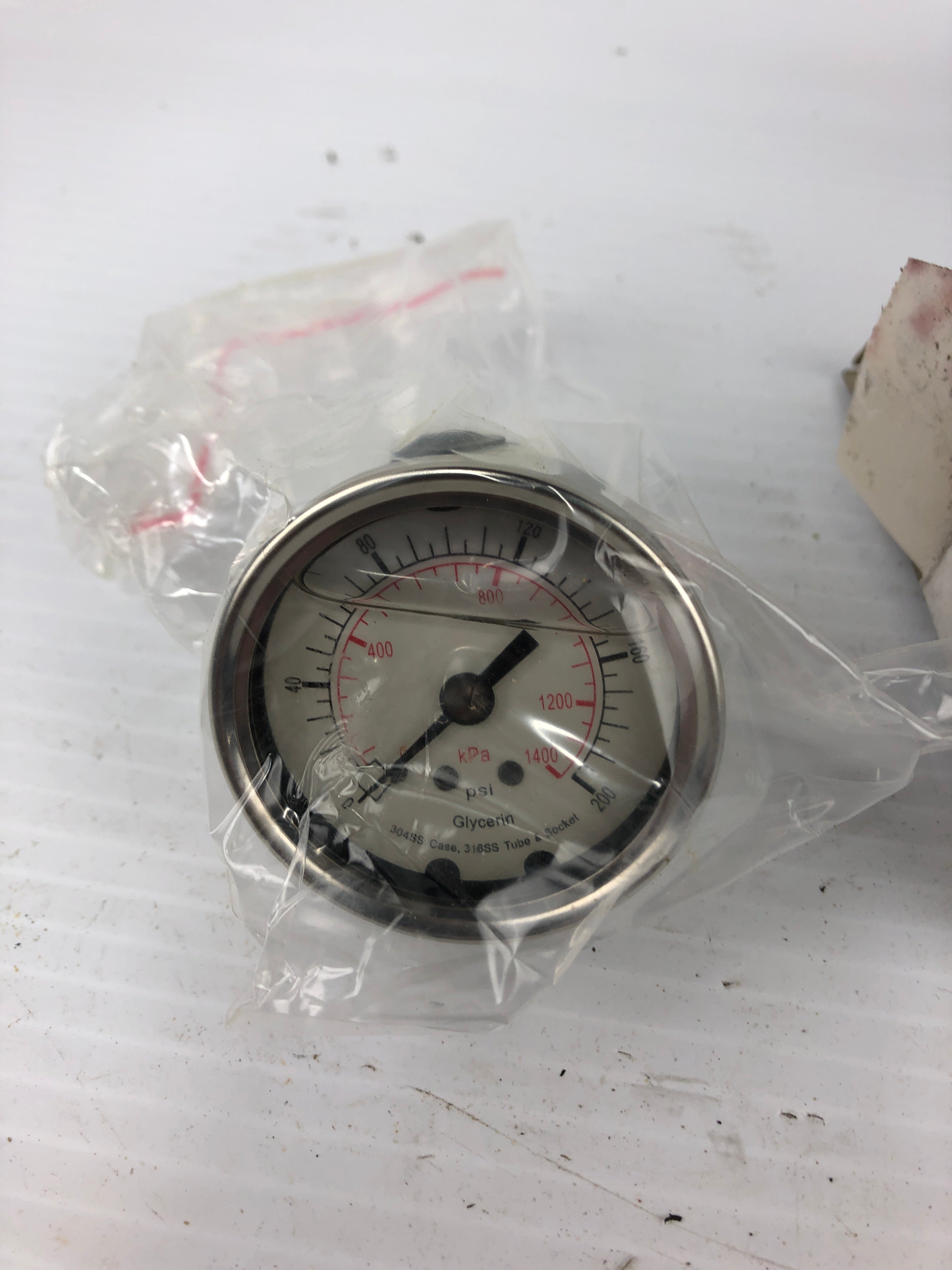 Universal Pressure Gauge 4CFP3 Filled 2" 0-200 PSI