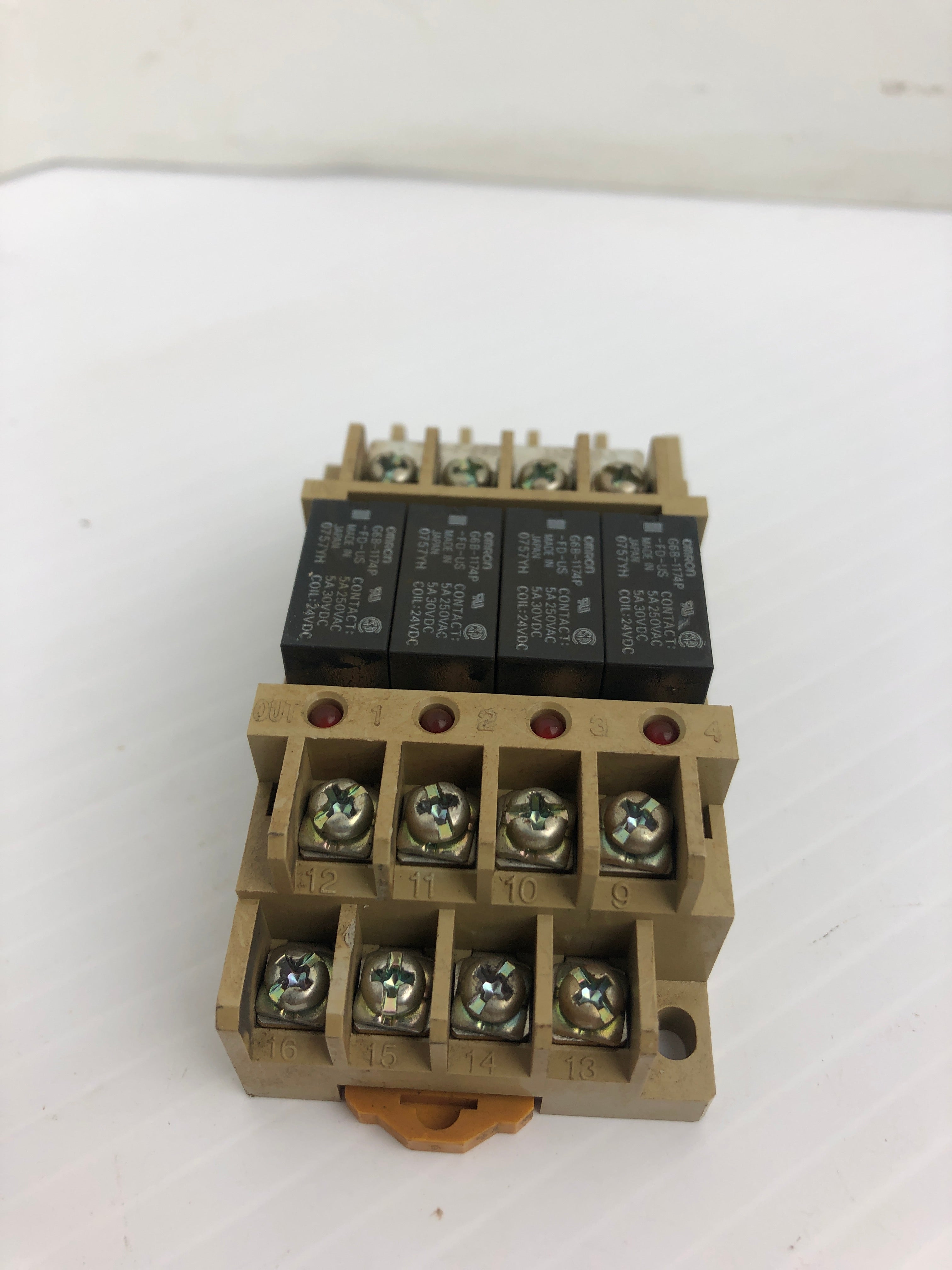 OMRON G6B-47BND Terminal Block 250VAC Coil 24VDC 5A