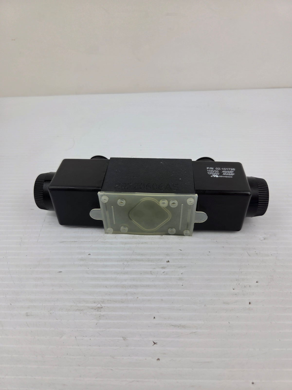 Eaton Vickers DG4V-3S-6C-M-U-B5-60 Hydraulic Directional Valve 5000 PSI Black