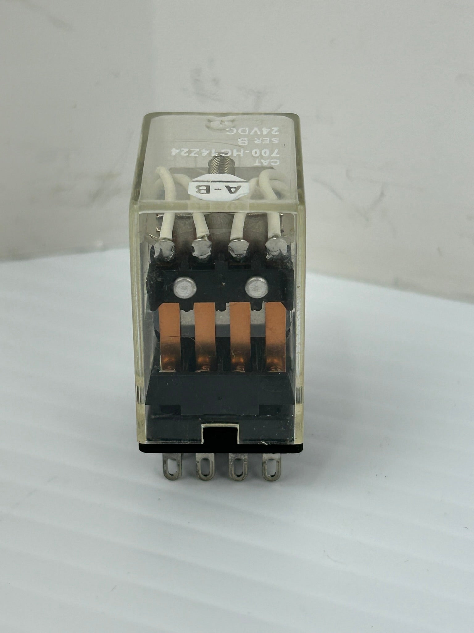 Allen-Bradley 700-HC14Z24 Relay Series B 24VDC 1/10HP 3A 50/60Hz - Lot of 6