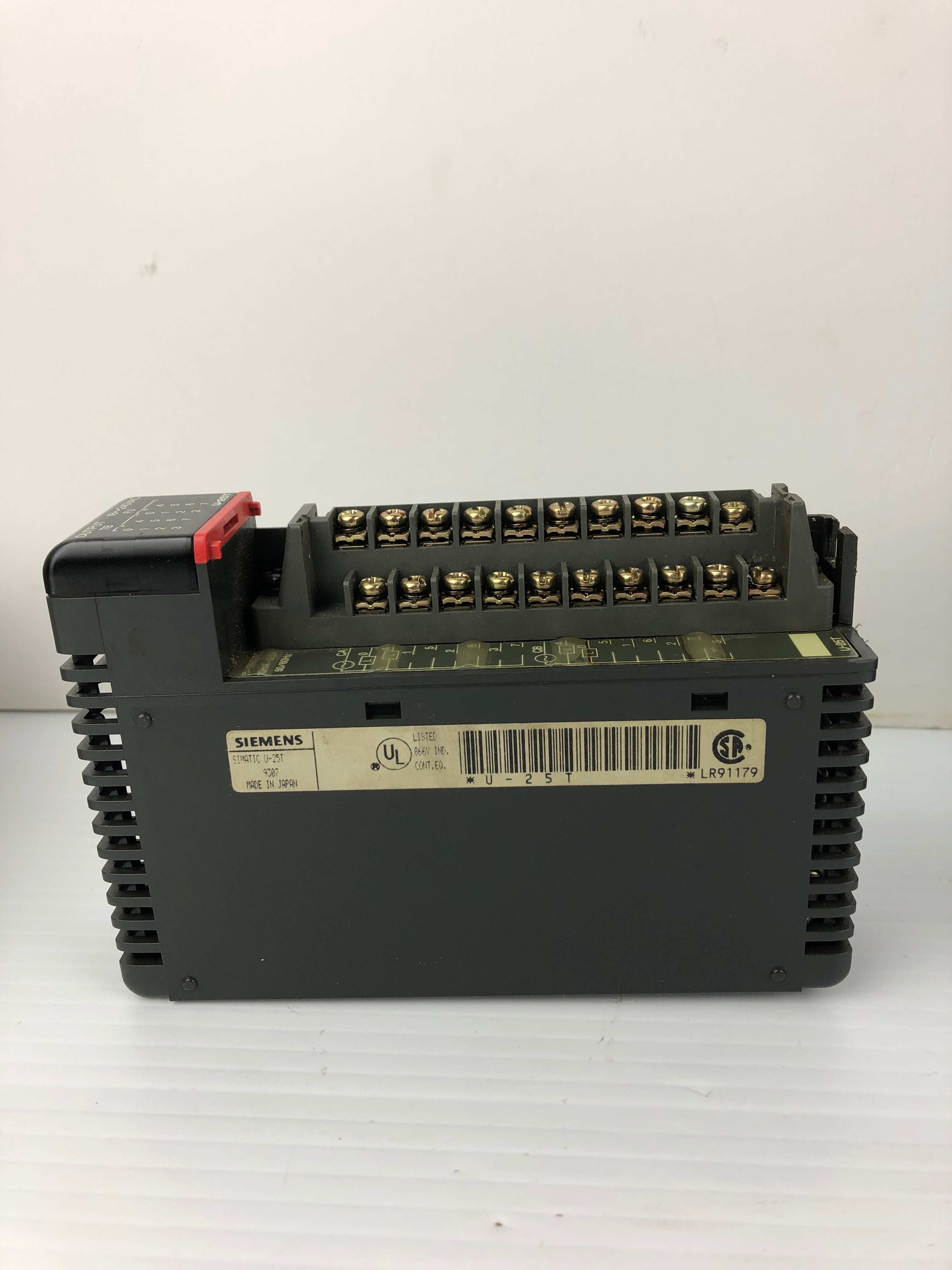 Siemens Simatic U-25T PLC Output Module 9307