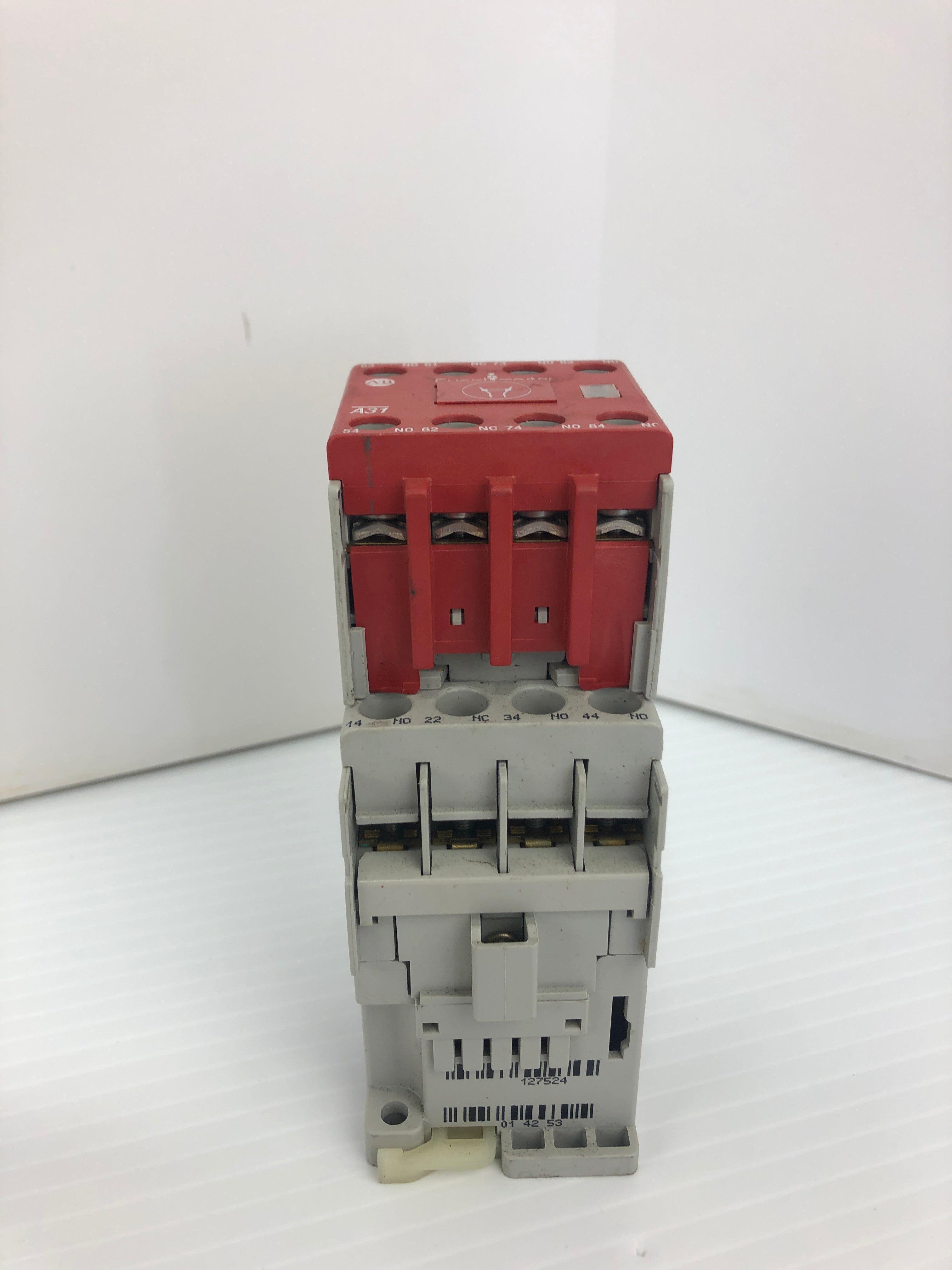 Allen-Bradley 700-CF310* Relay Ser. A 100S-F Guard Master Contact Block