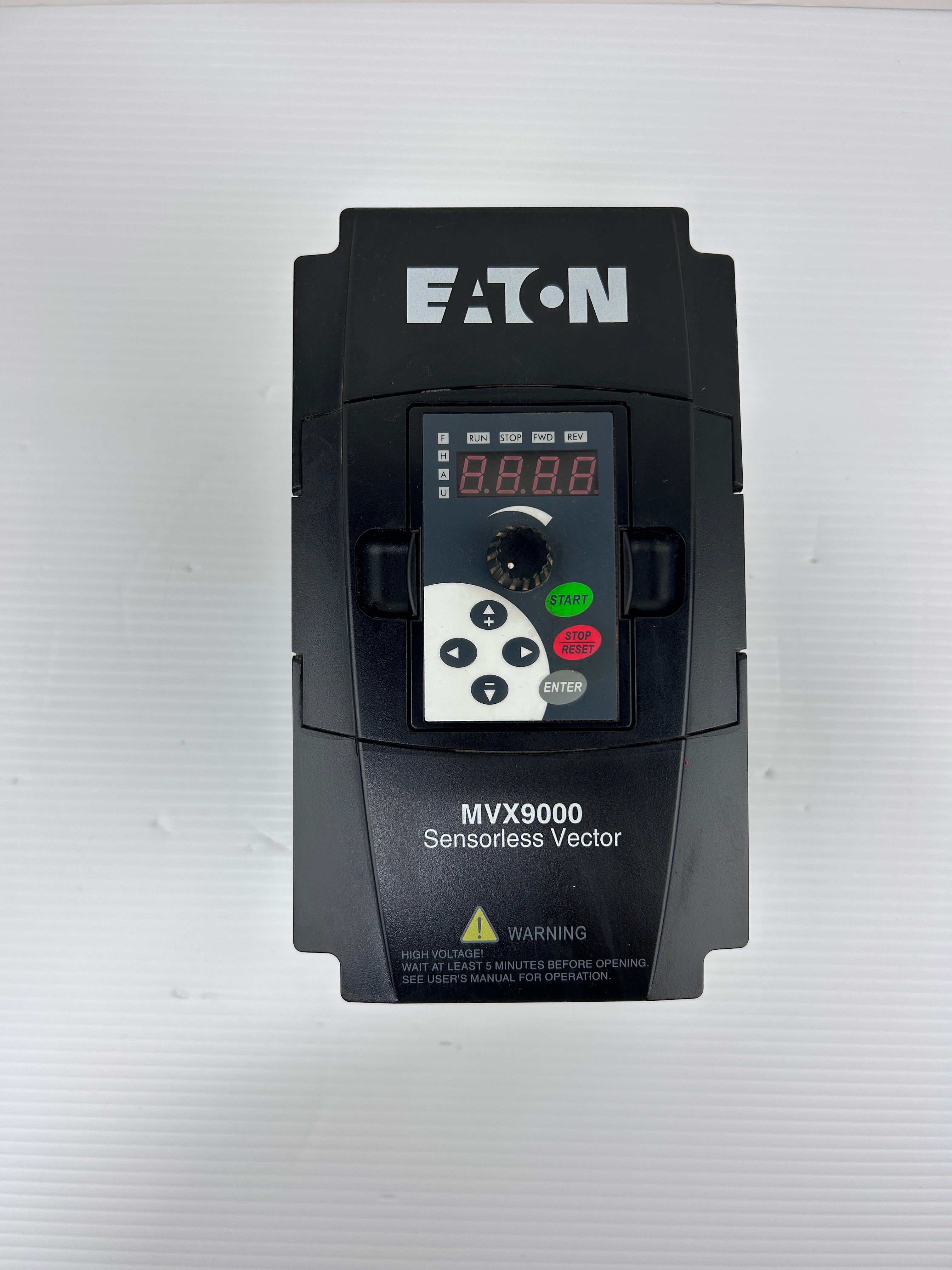 Eaton MVX005A0-4 VFD AC Drive 5HP 380-480V 3PH MVX9000 Sensorless Vector