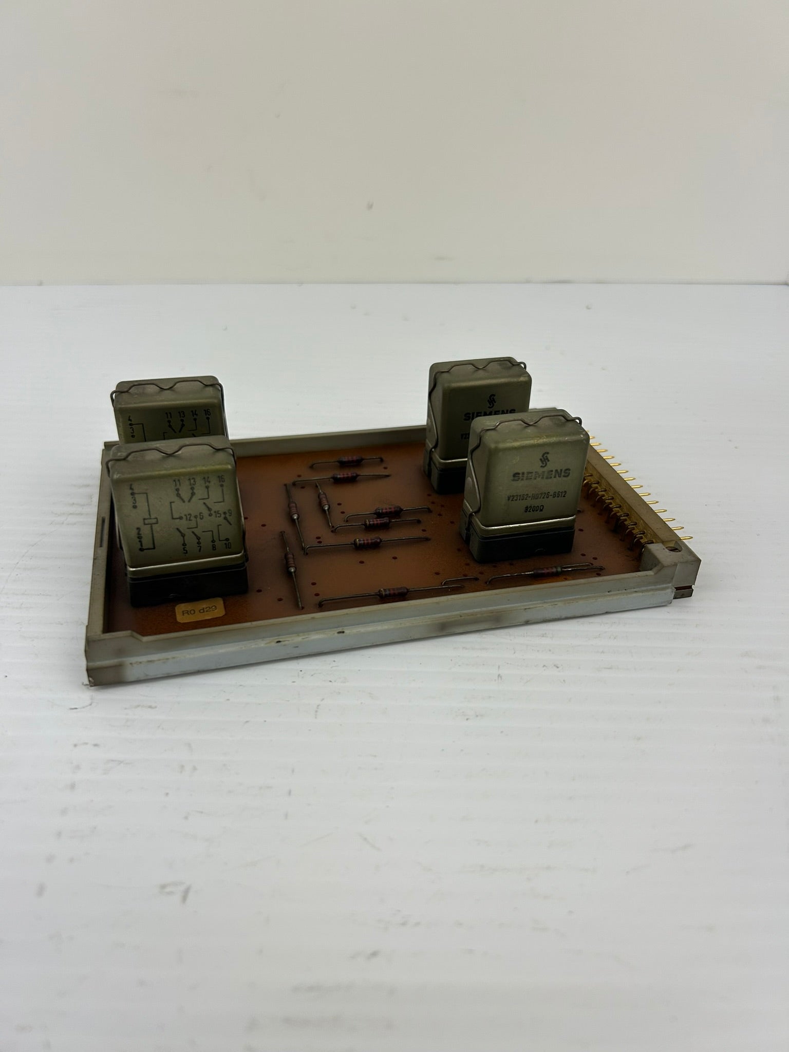 Barmag Electronic Circuit Board E1/00 with 4 Relays E100