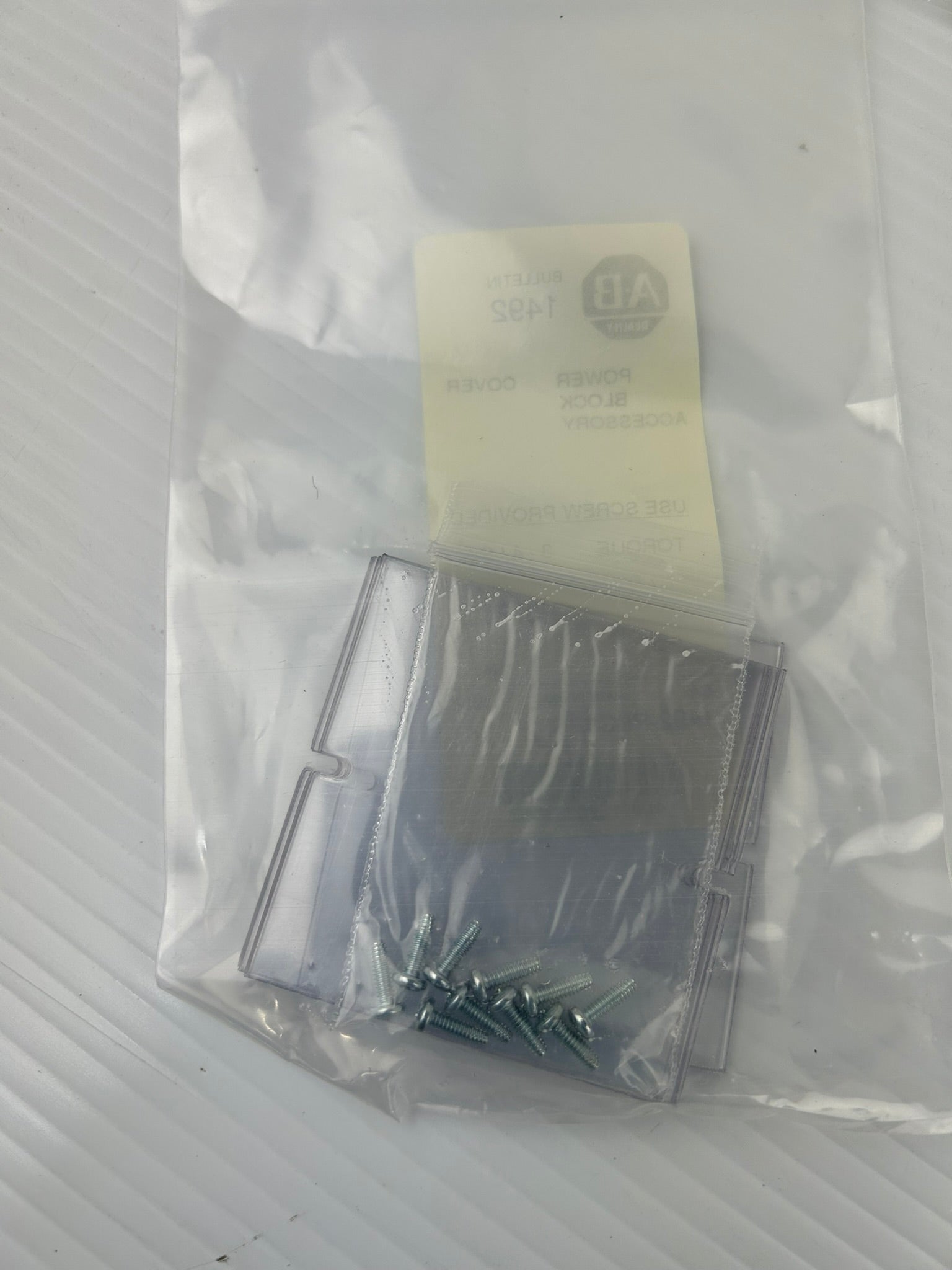 Allen Bradley 1492-PBC1 Power Distributions Covers Series A - Lot of 20