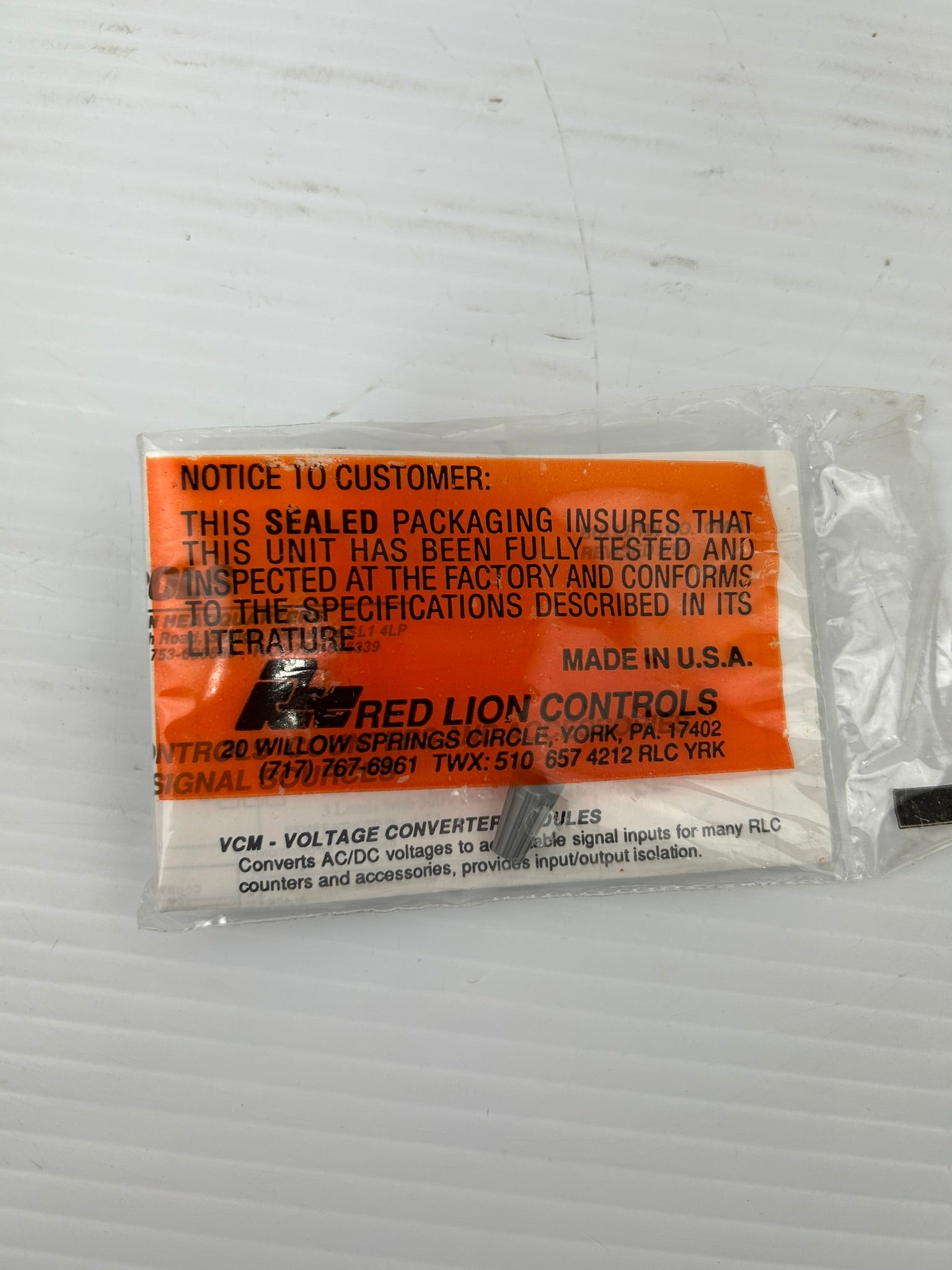 Red Lion Controls VCMC0000 Voltage Converter Modules - Lot of 4