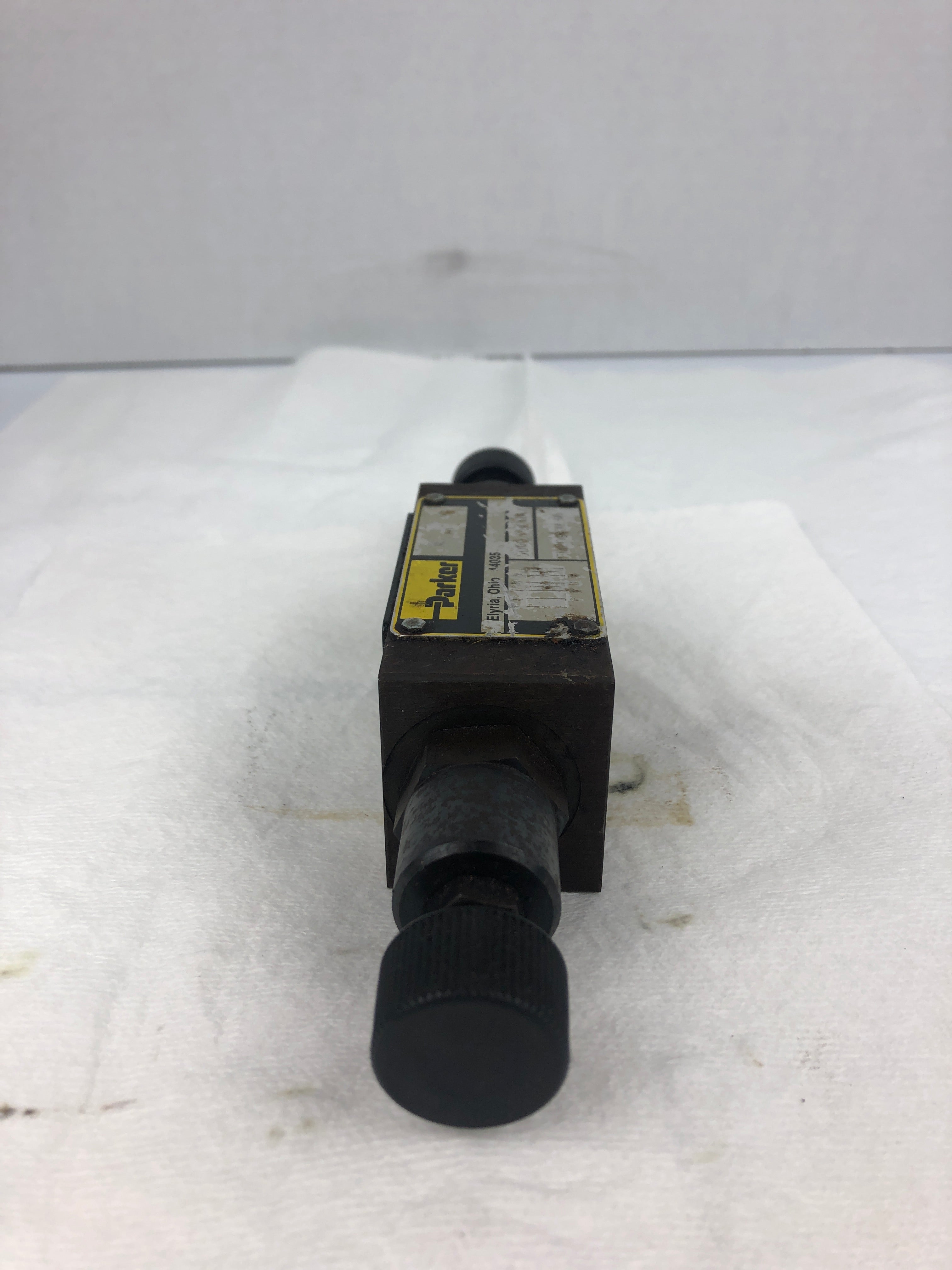 Parker FM2DDKN 50 Hydraulic Valve 6000PSI