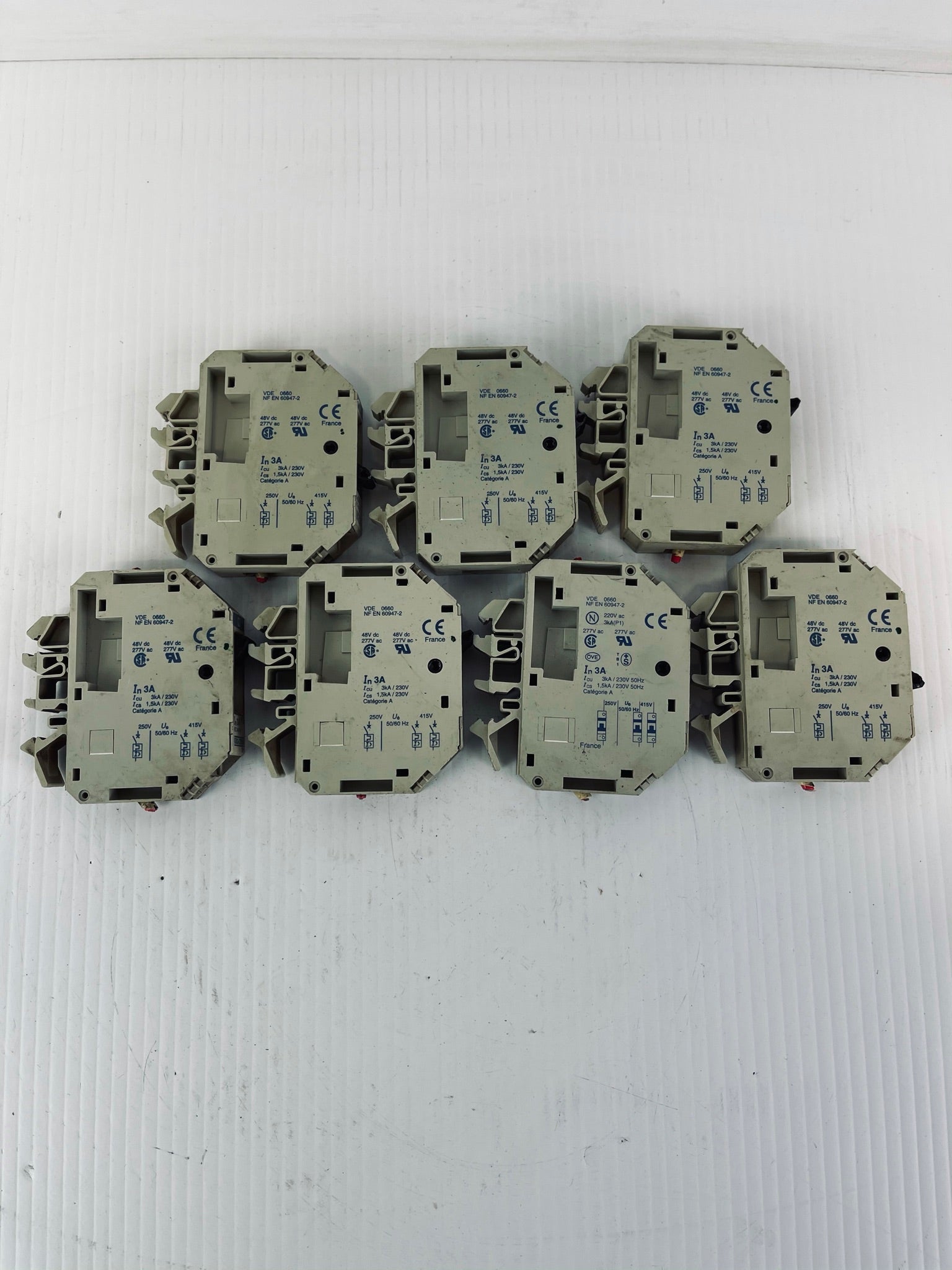 Lot of 7 Telemecanique Circuit Breaker GB2-CB08 3 Amp