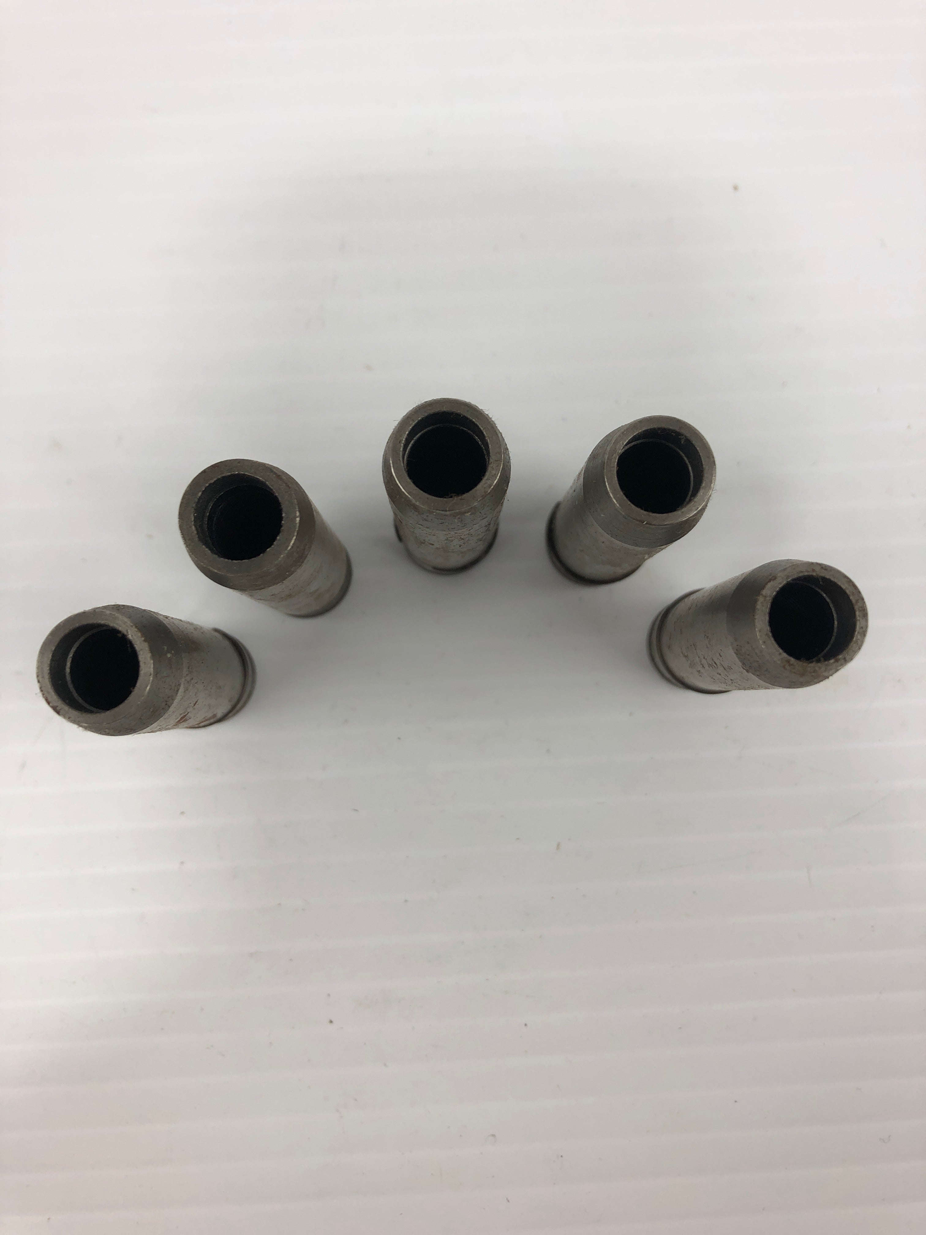 Clevite 217-3209 Engine Valve Guide 2173209 - Box of 5