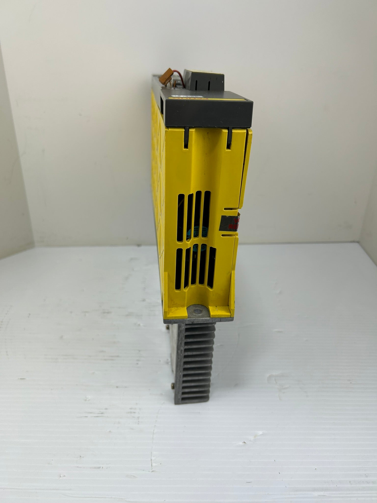 Fanuc A16B-2202-0762 Servo Amplifier Servo Drive