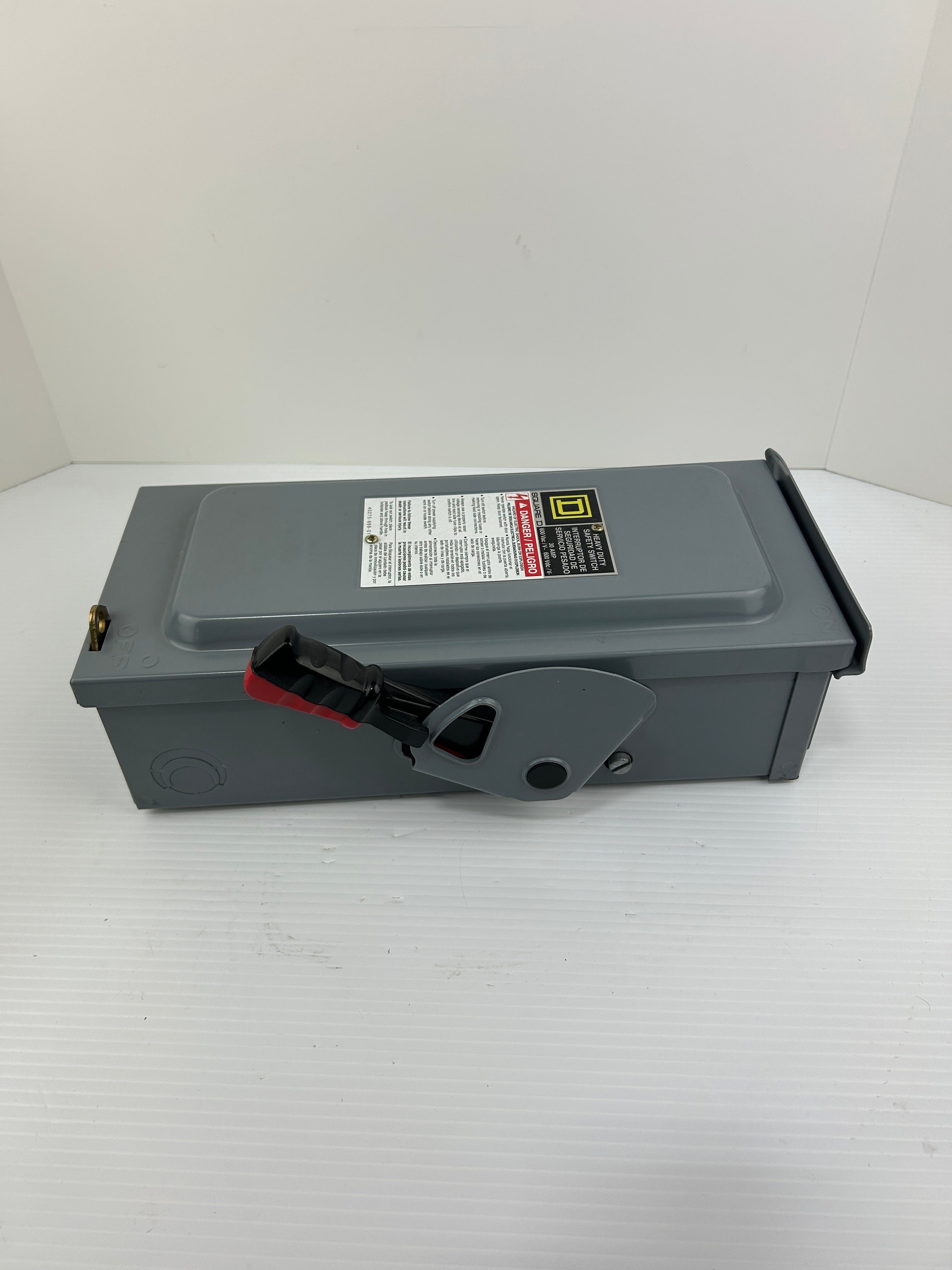 Square D H361RB Heavy Duty Safety Switch Enclosure 30A Series F1 Type 3R