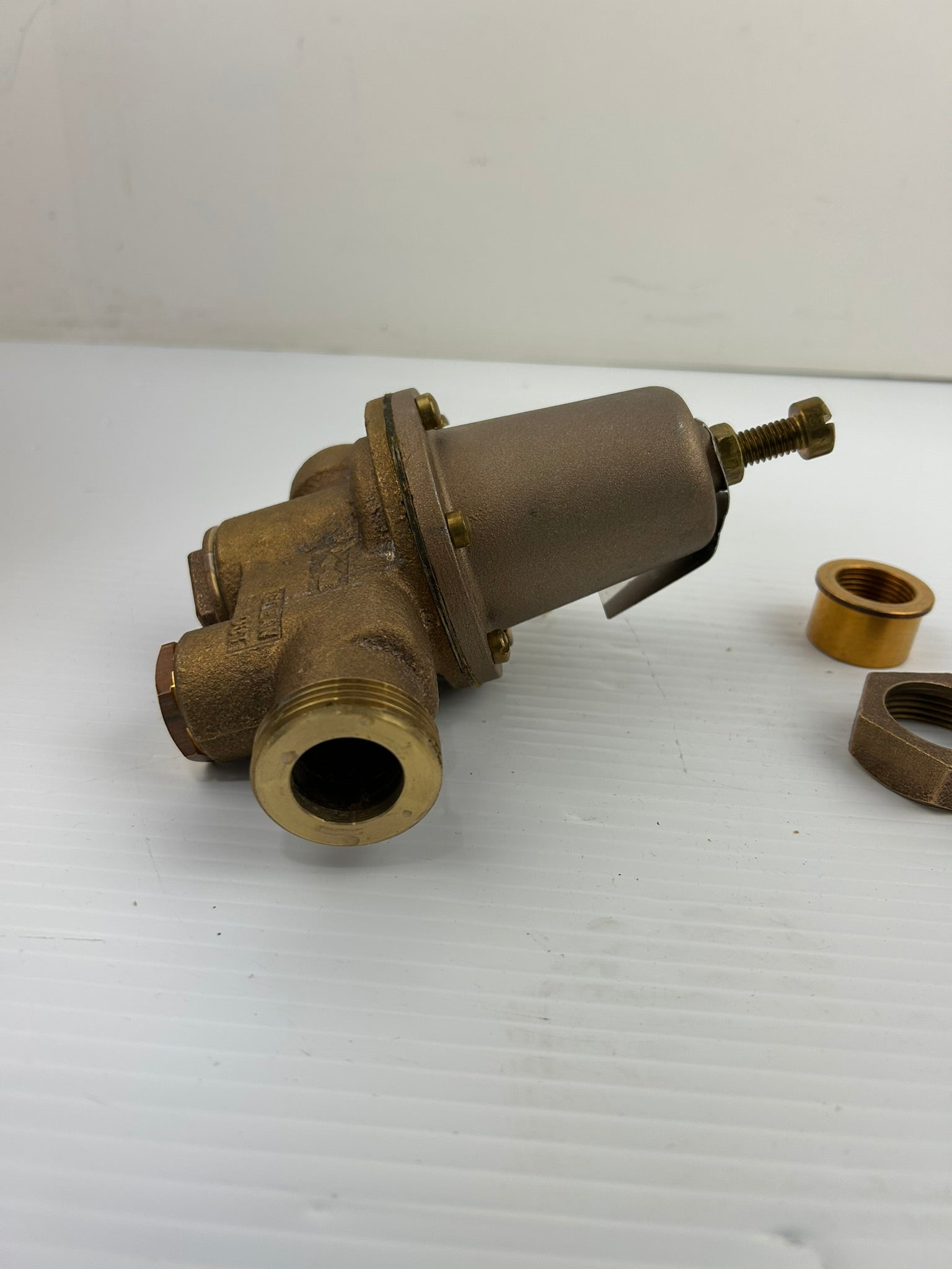 Cash Acme EB-24U Pressure Reducing and Regulating Valve 10-40 PSI 3/4" Pipe Size