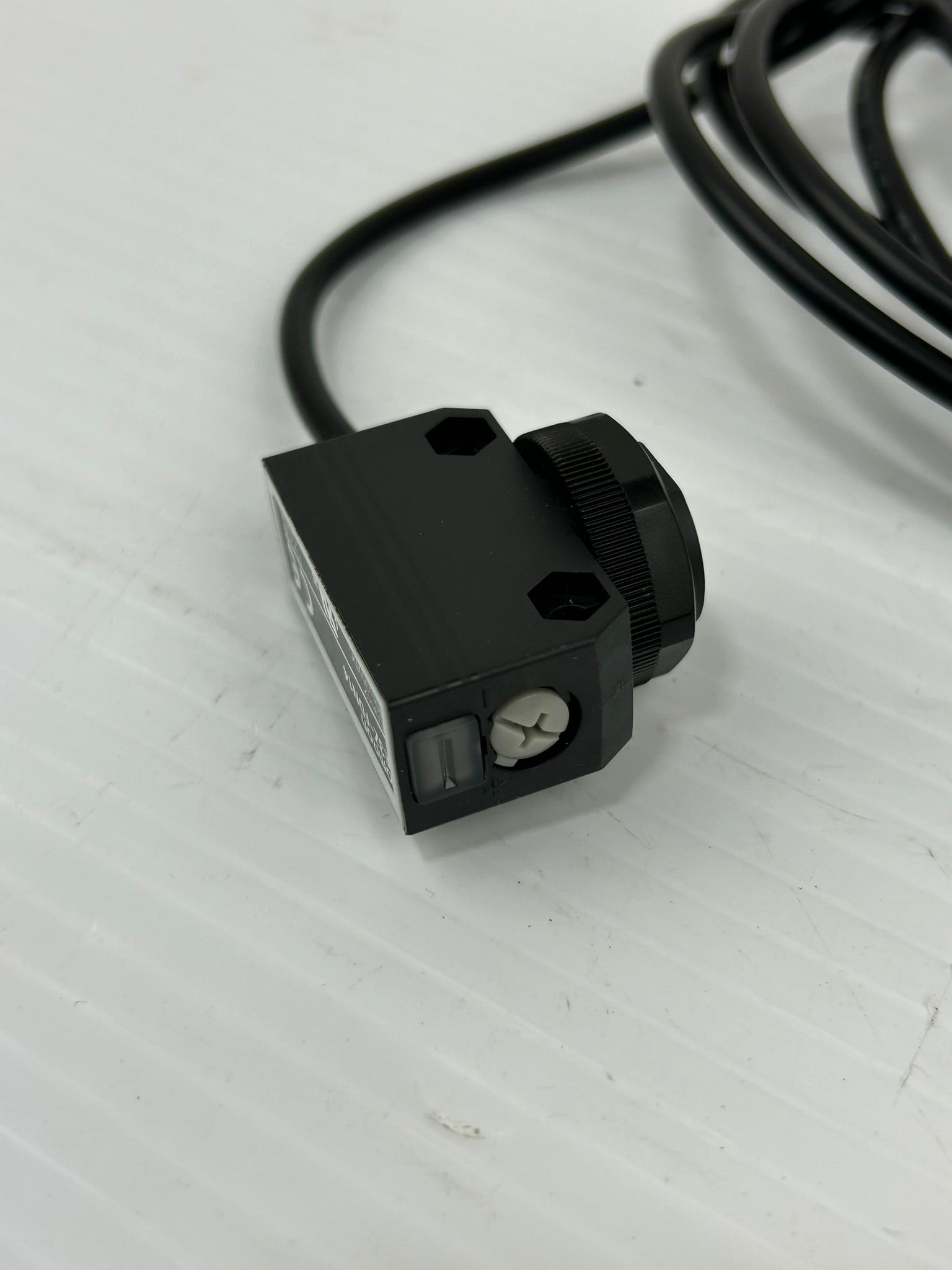Omron E3Z-FDN14 Photoelectric Switch Sensor Class 2 10-30VDC