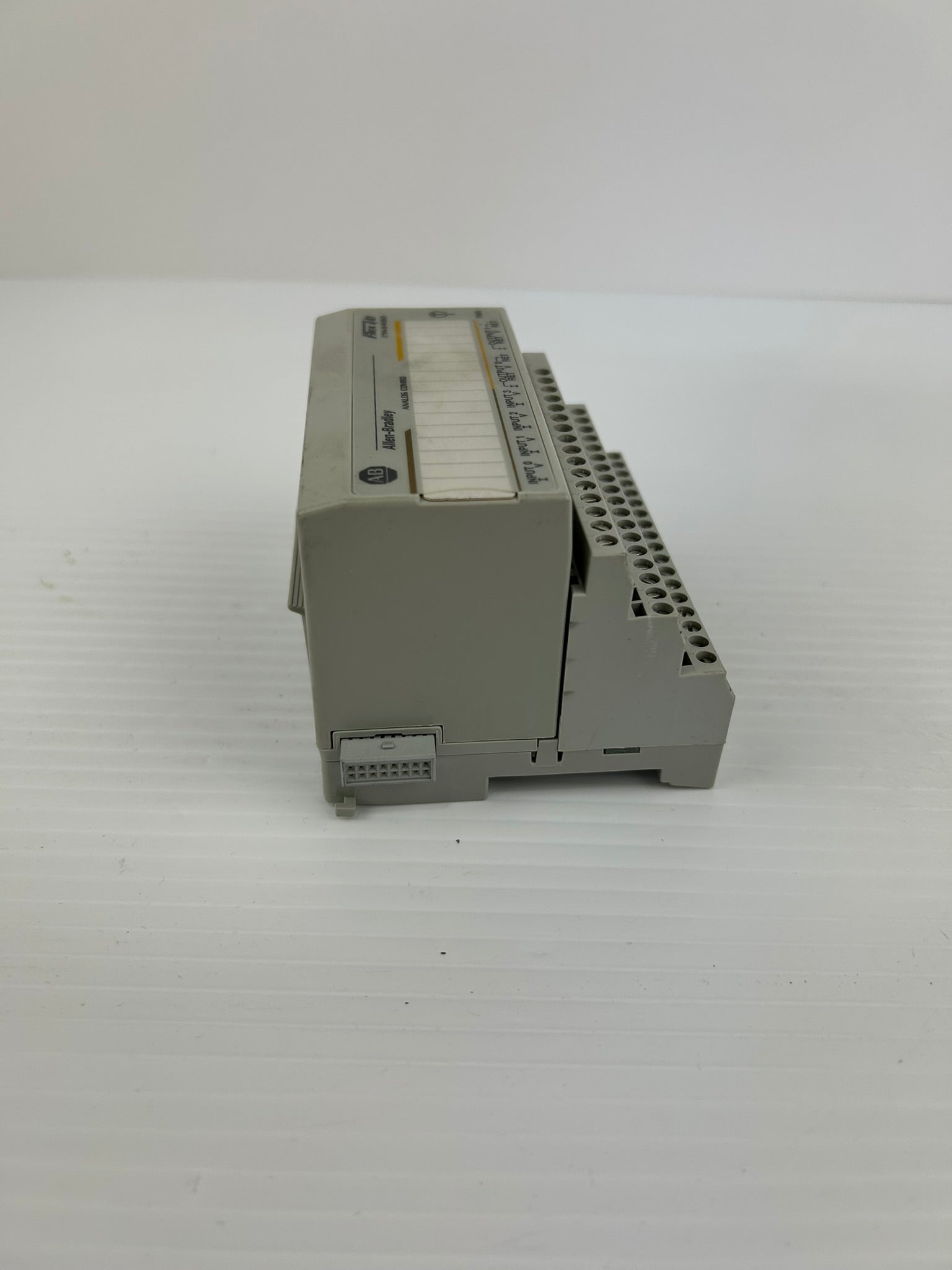 Allen Bradley 1794-IE4X0E2 Flex I/O Analog Combo