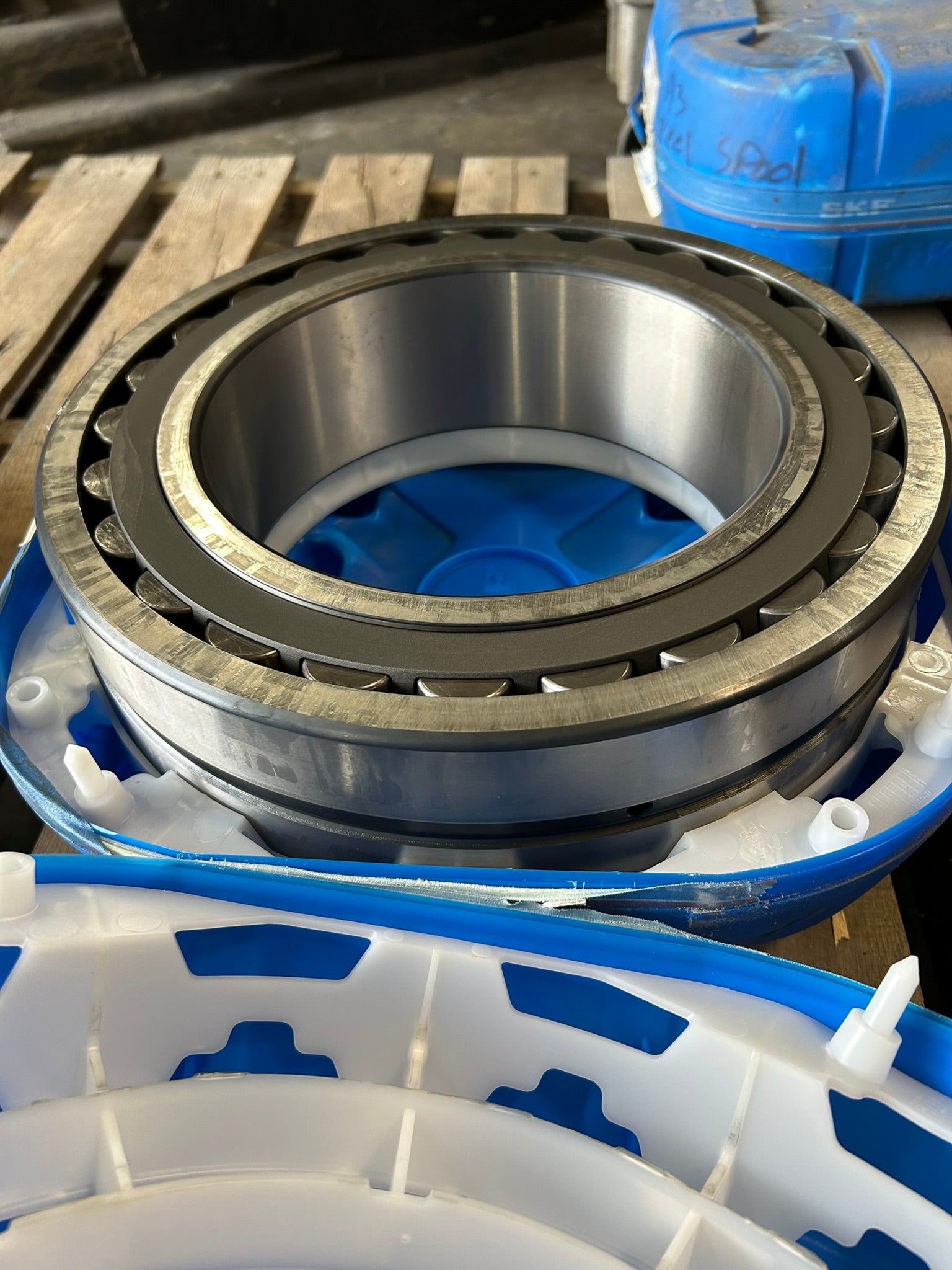 SKF 23044 CC/W33 Explorer Spherical Roller Bearing 23044CCW33 (Replaces CJ, CCJ)