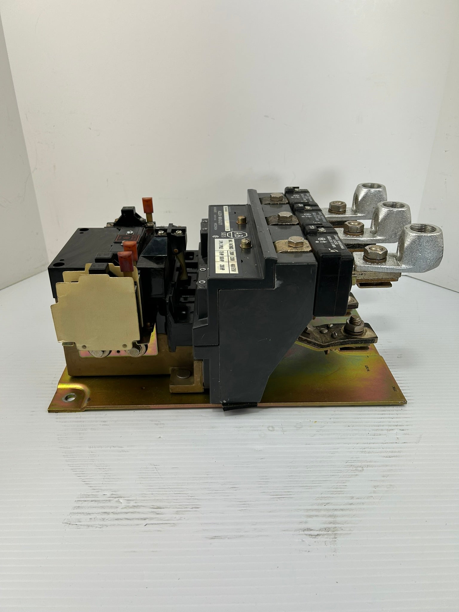 Allen Bradley 709-F0D103 Size 5 Starter Series K 3 Phase 3 Pole