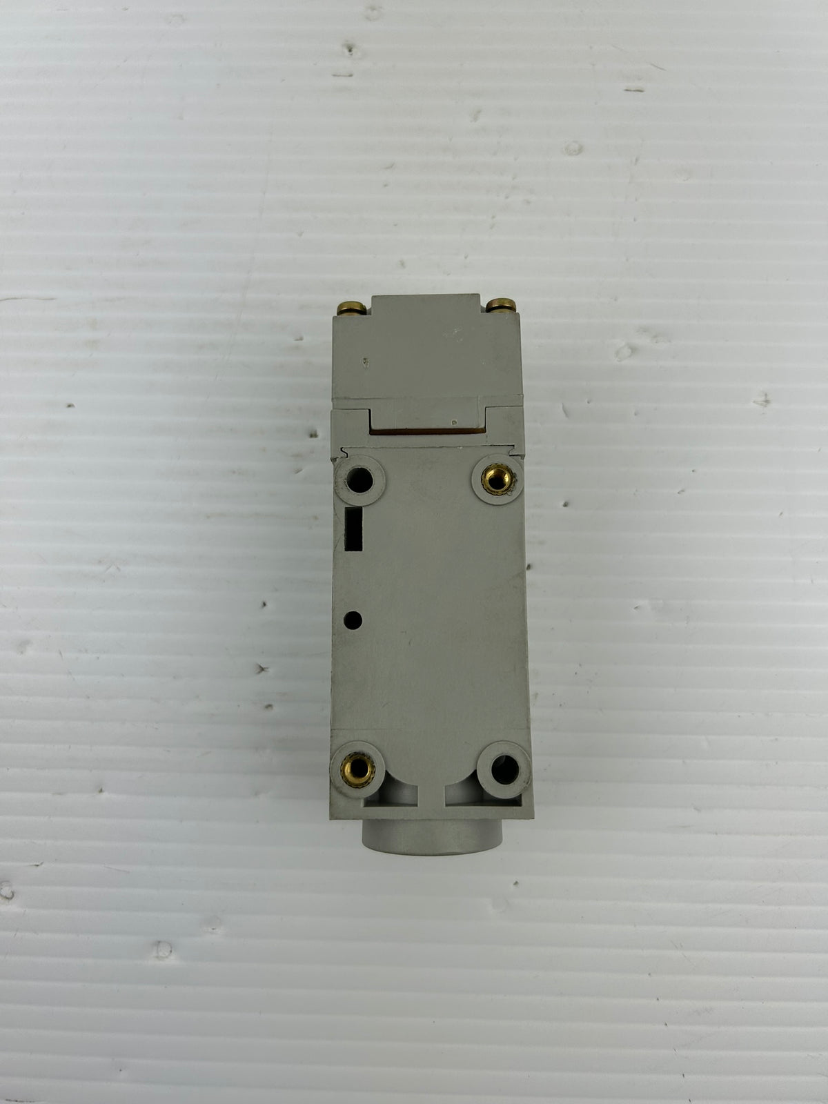 Allen-Bradley 802PR-LABH2 Inductive Proximity Sensor Series C 60-132VAC 14mm