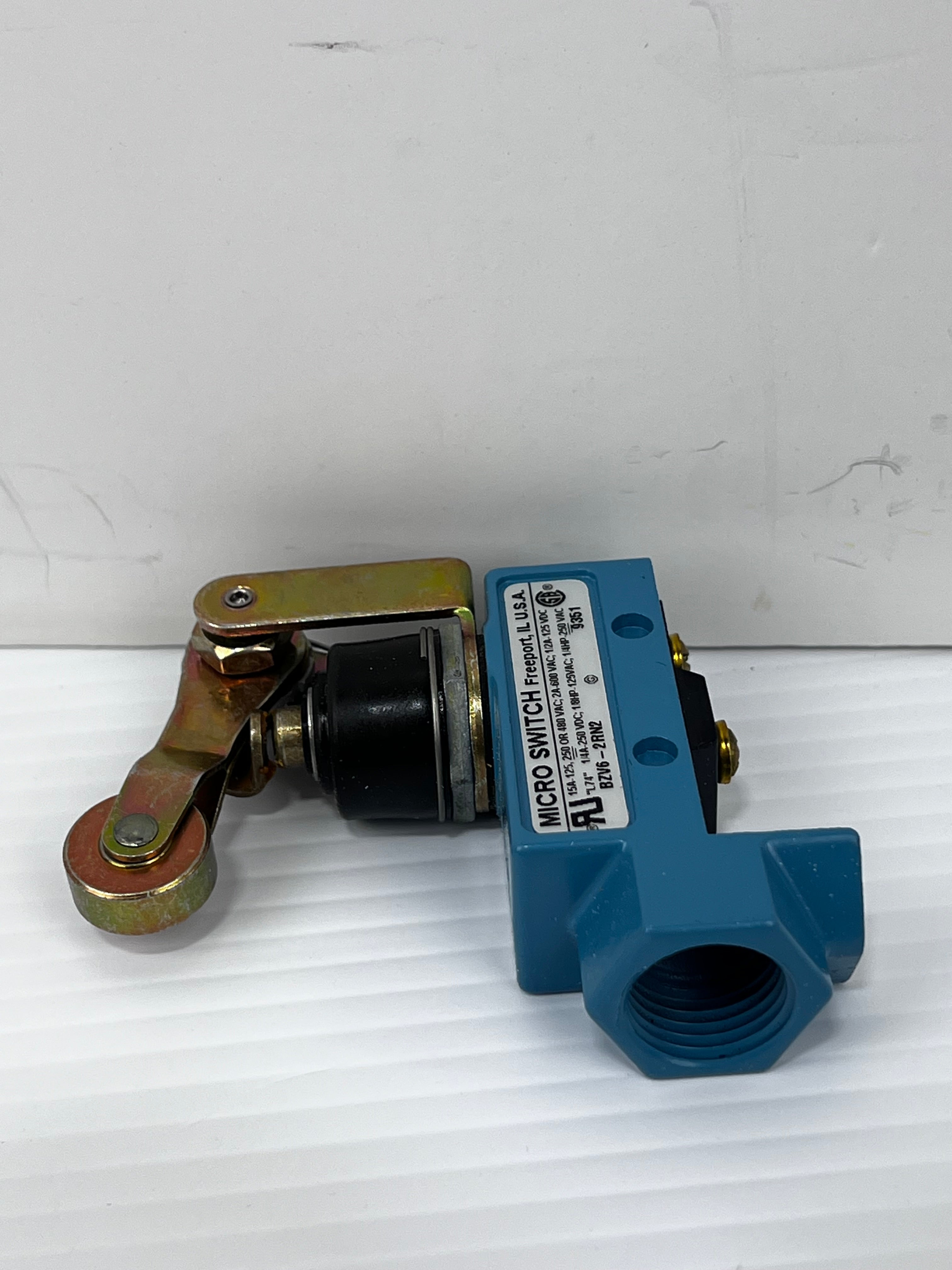 Honeywell BZV6-2RN2 Micro Switch