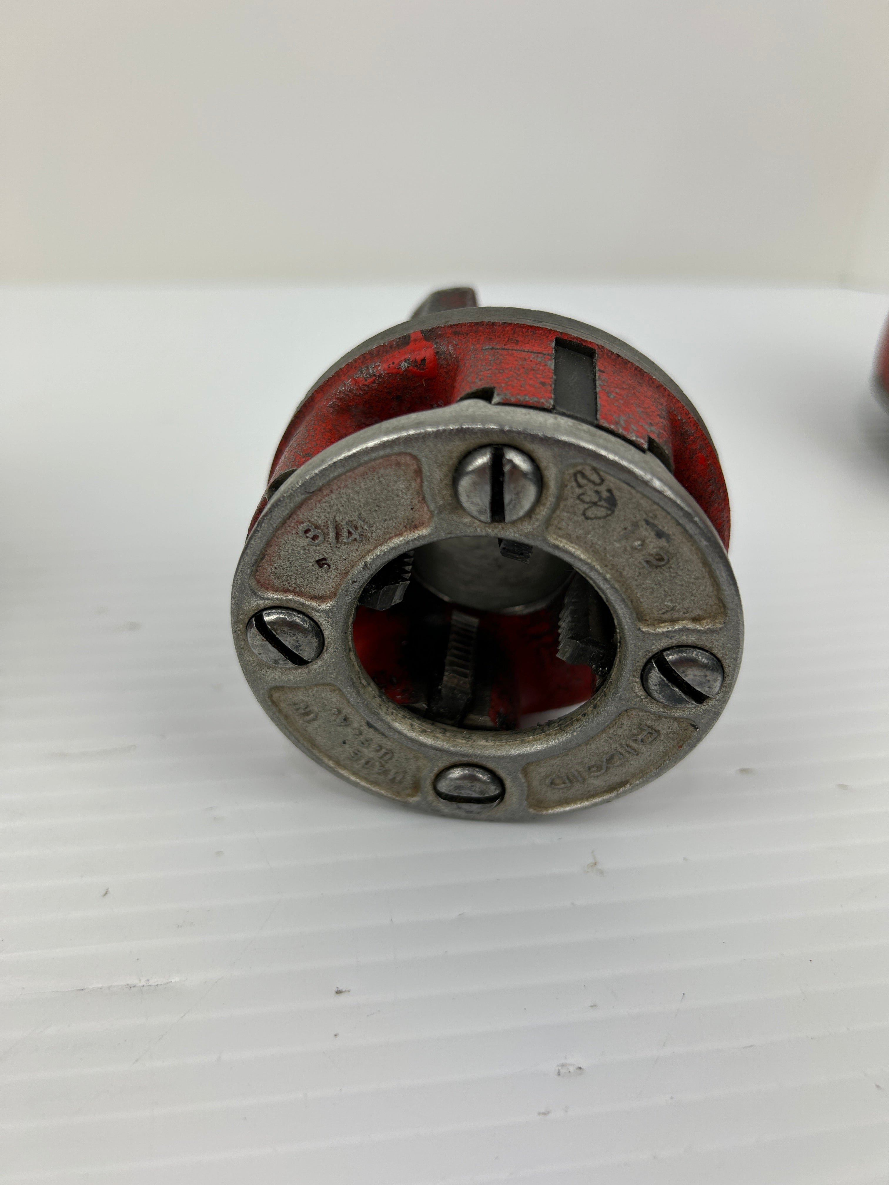 Ridgid 11-R Pipe Threader Ratchet with Handle & #11 1/2" #12 3/4" 1-1/4" Die Set