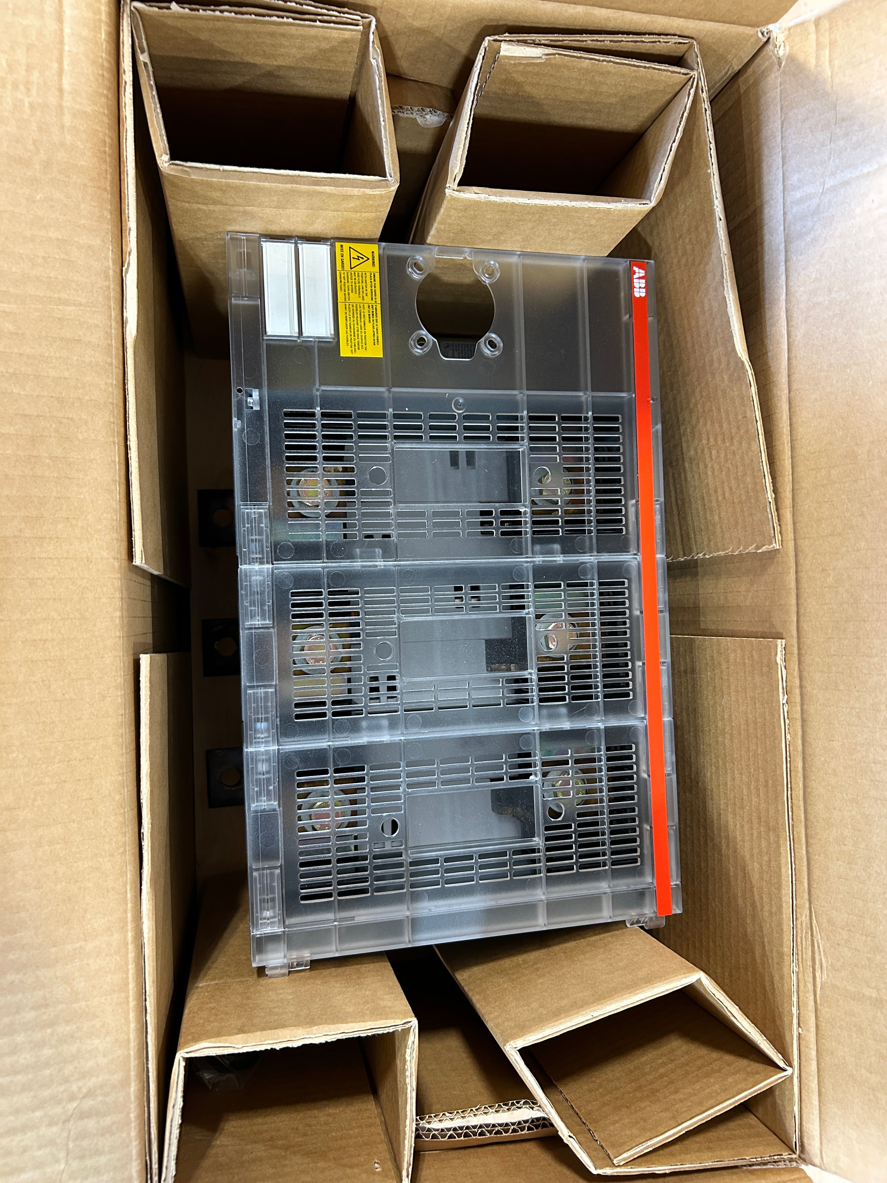 ABB OES800L3 Fusible Disconnect Switch 3P 800A 600VAC 3PH OES800L3PAB