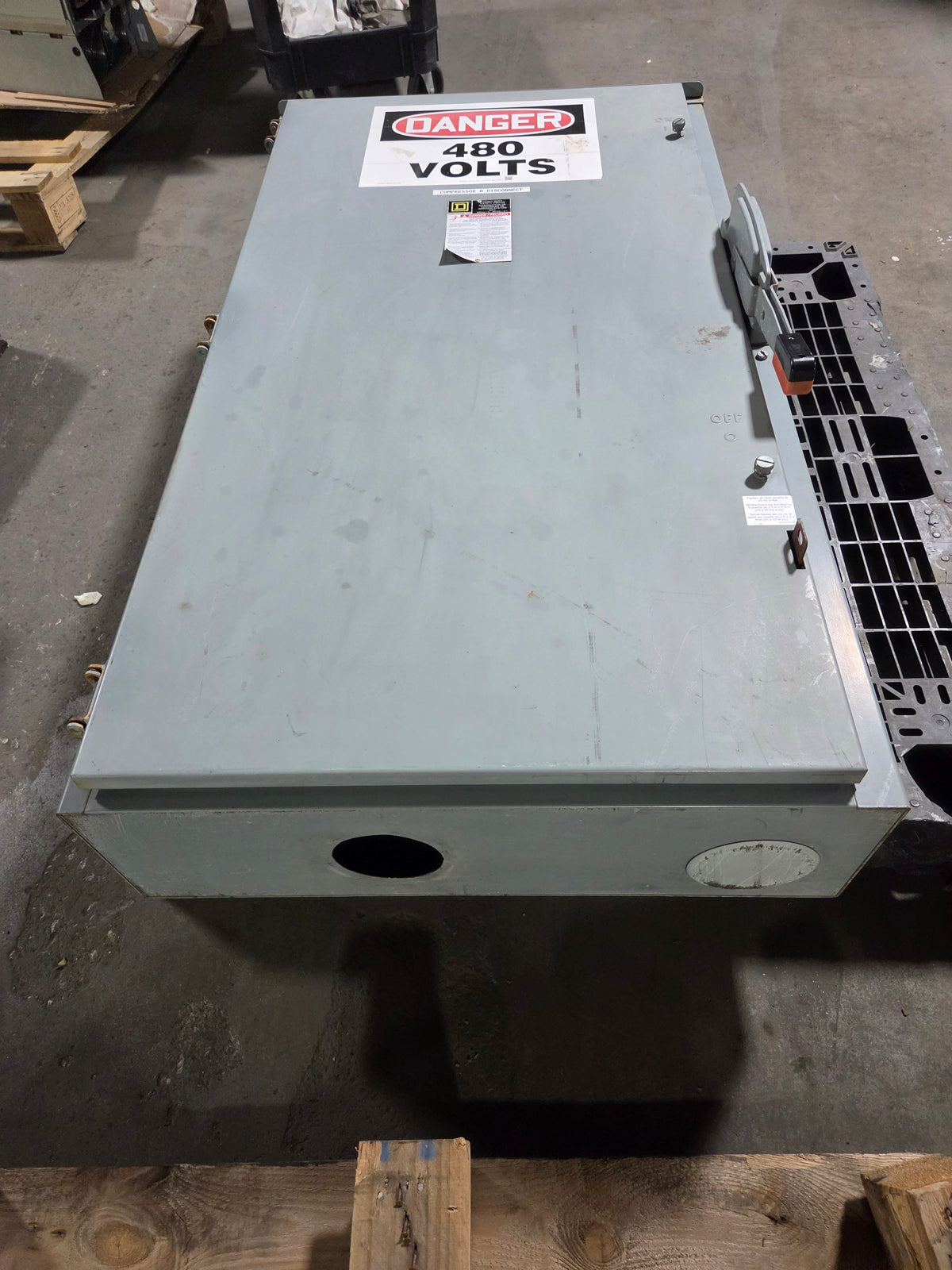 Square D Heavy Duty Safety Switch Disconnect Fusible 600A 600VAC 600VDC