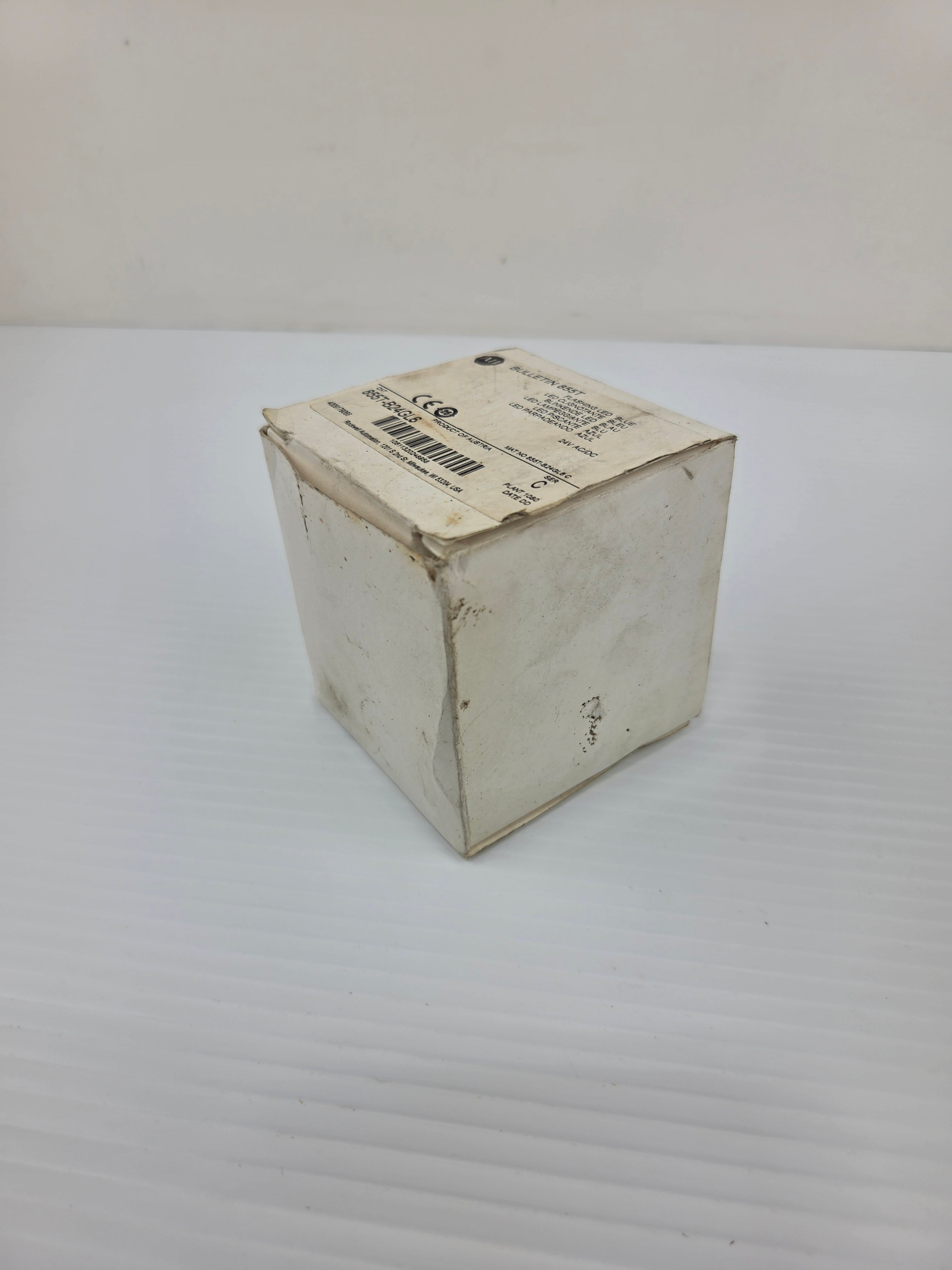 Allen Bradley 855T-B24GL6 Flashing LED Stack Light Series C Blue 24V AC/DC 35mA