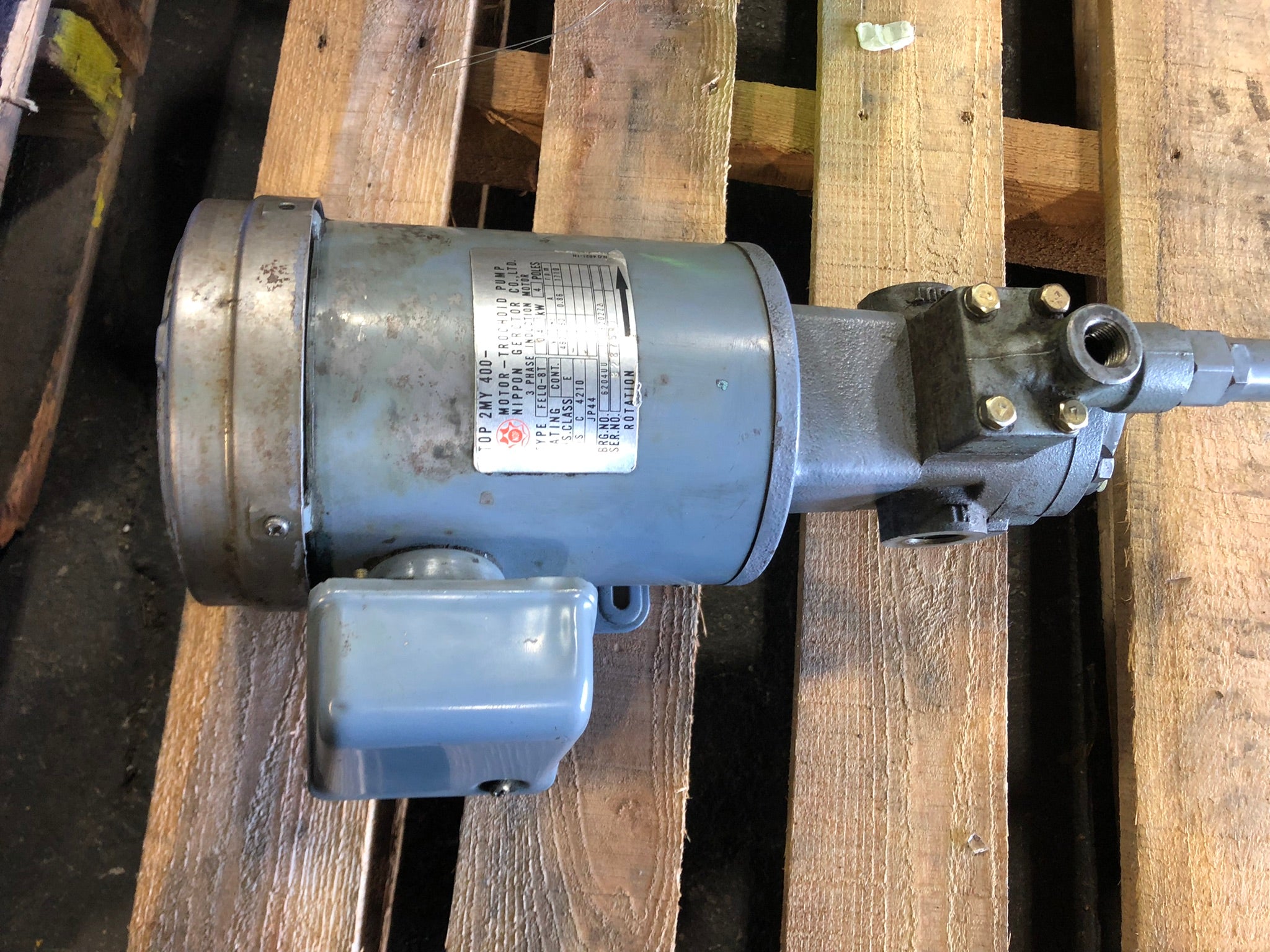 Nippon Gerotor FELQ-8T 3 Phase Induction Motor 4 Poles, 460V, 60 Hz, 1710 RPM