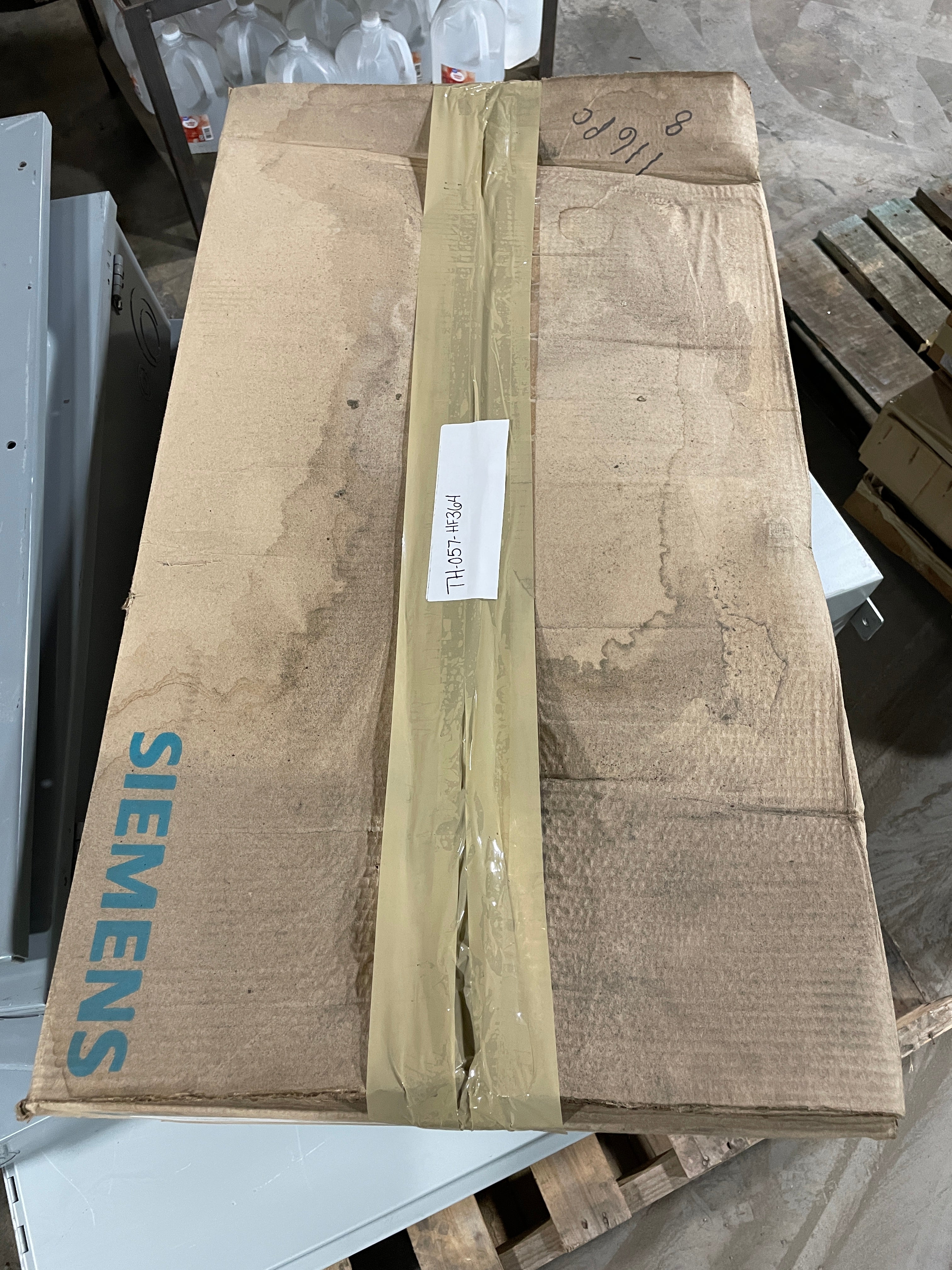 Siemens HF364 Heavy Duty Safety Switch Type 1 600V 200A