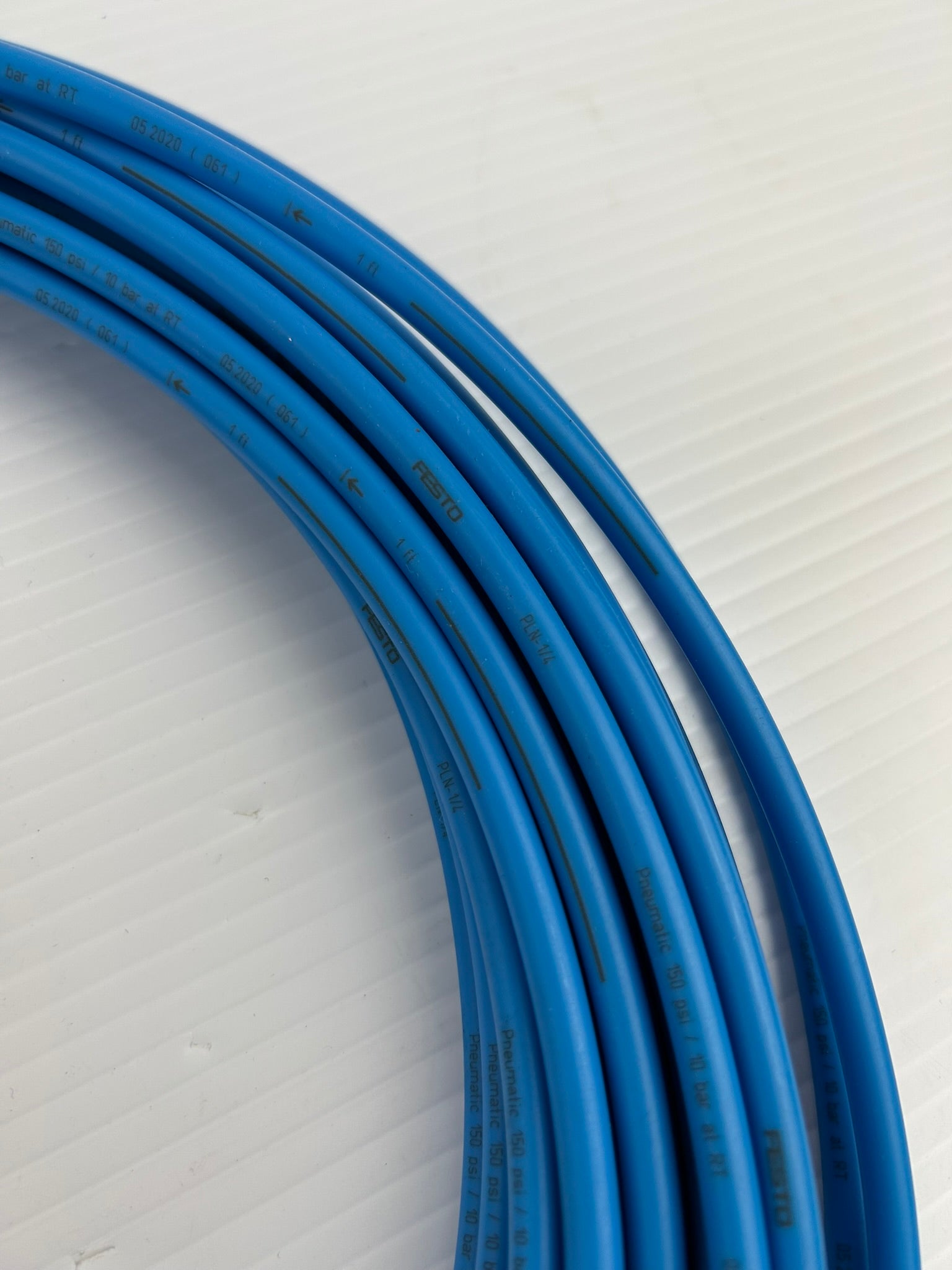 Festo PLN-1/4 Blue Plastic Tubing ~540 Feet Long Pneumatic 150 PSI 10 bar at RT