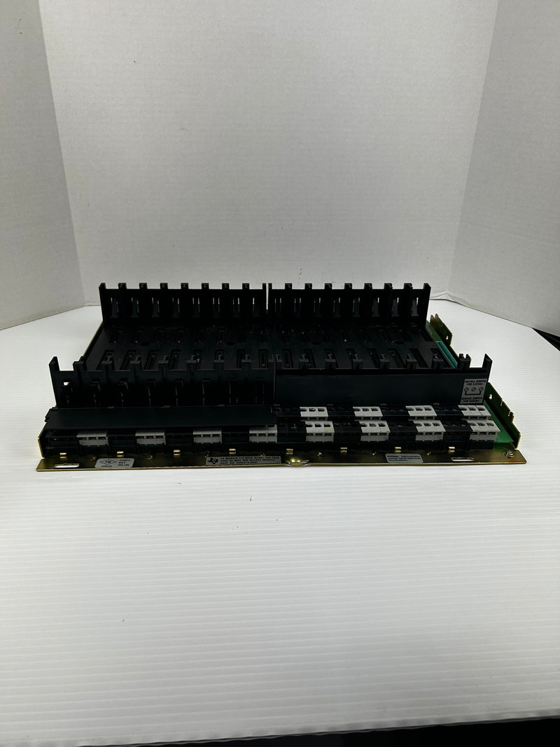 Texas Instrument 500-5848 14 Module I/O Base 1440 VA Max Per Output Module