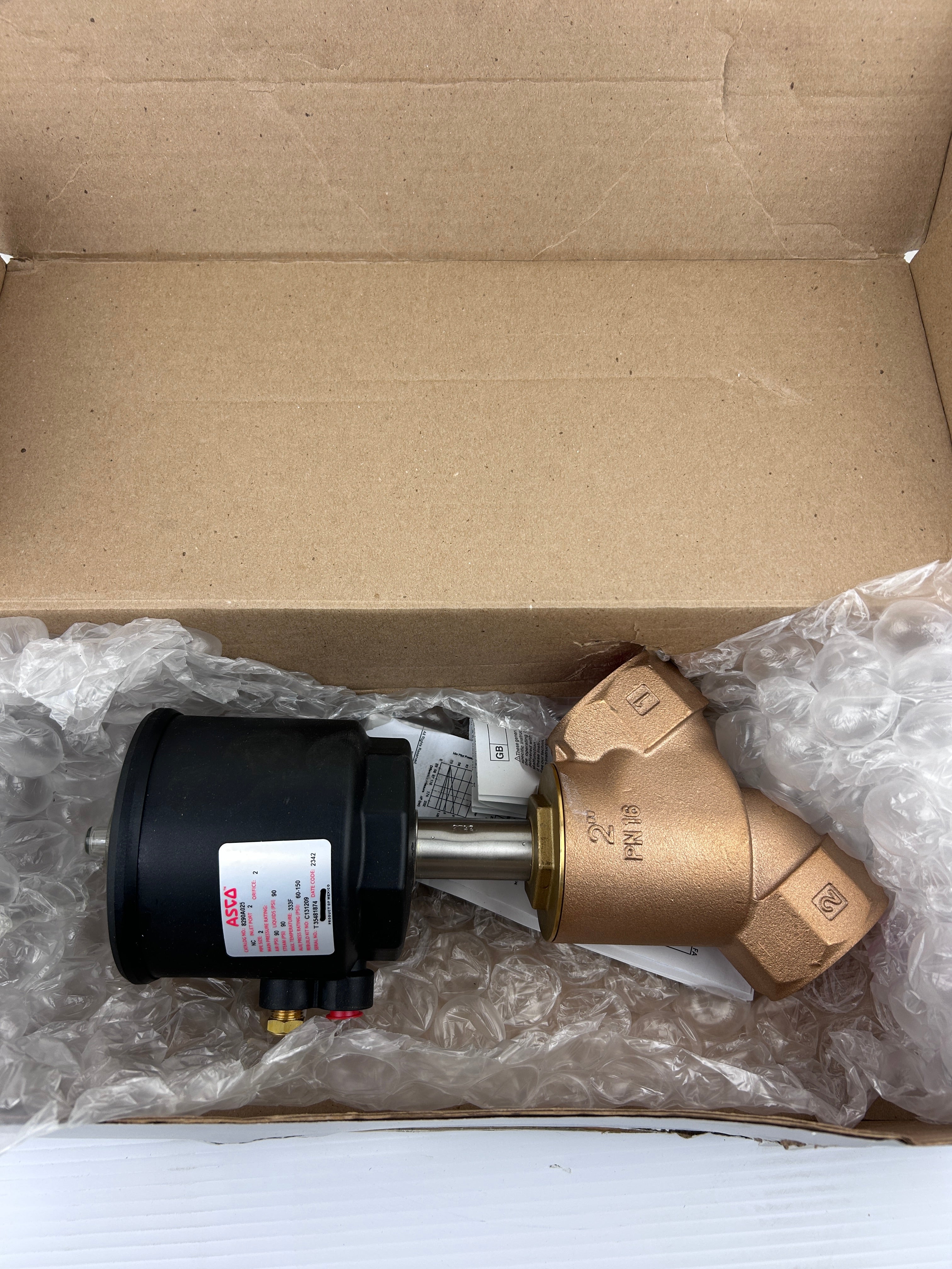 Asco 8290A025 2-Way Auxiliary Valve 2/2 NC 2" NPT PN16 Bronze 90 PSI