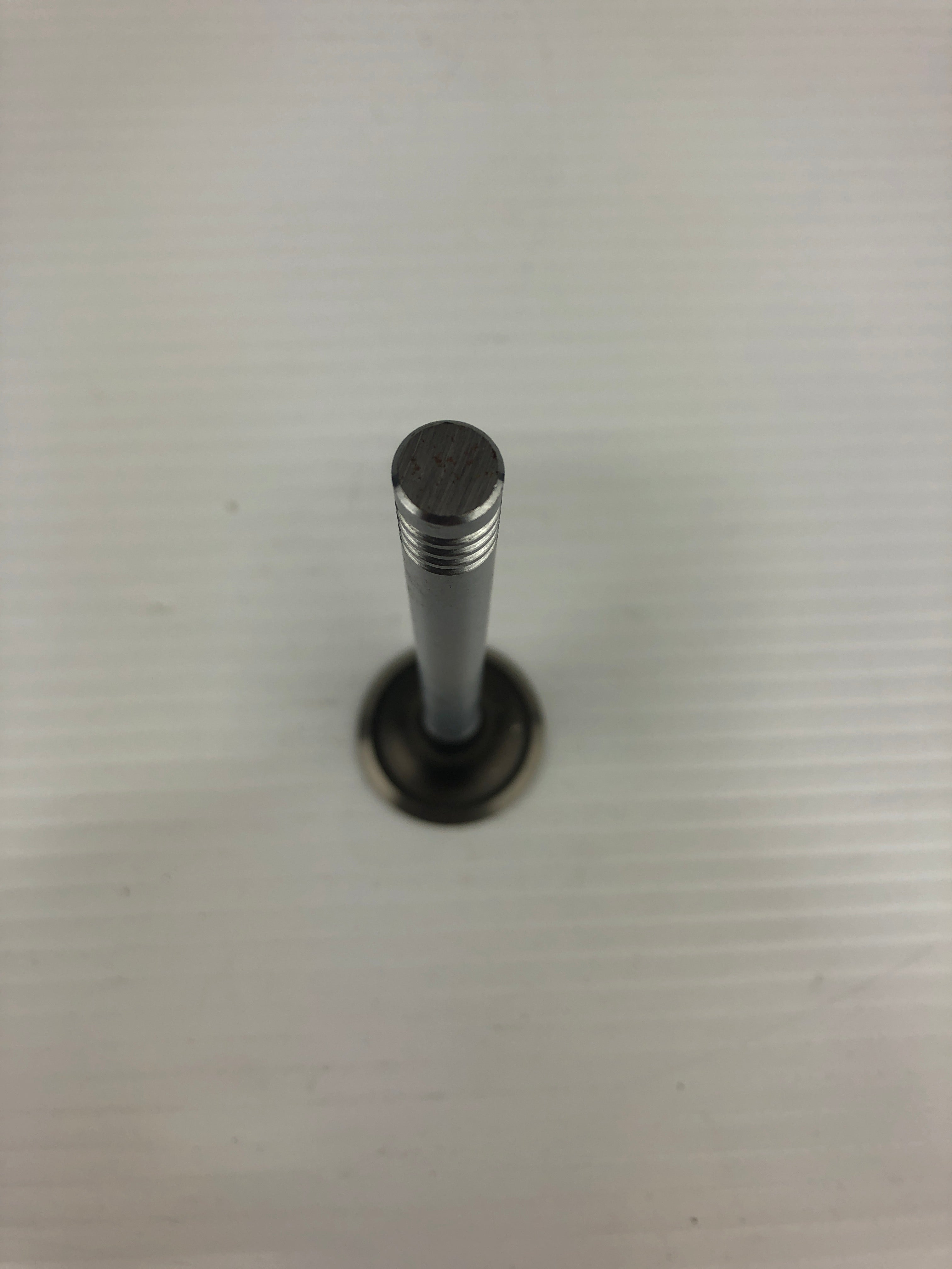 Clevite 2112151 Engine Exhaust Valve 211-2151