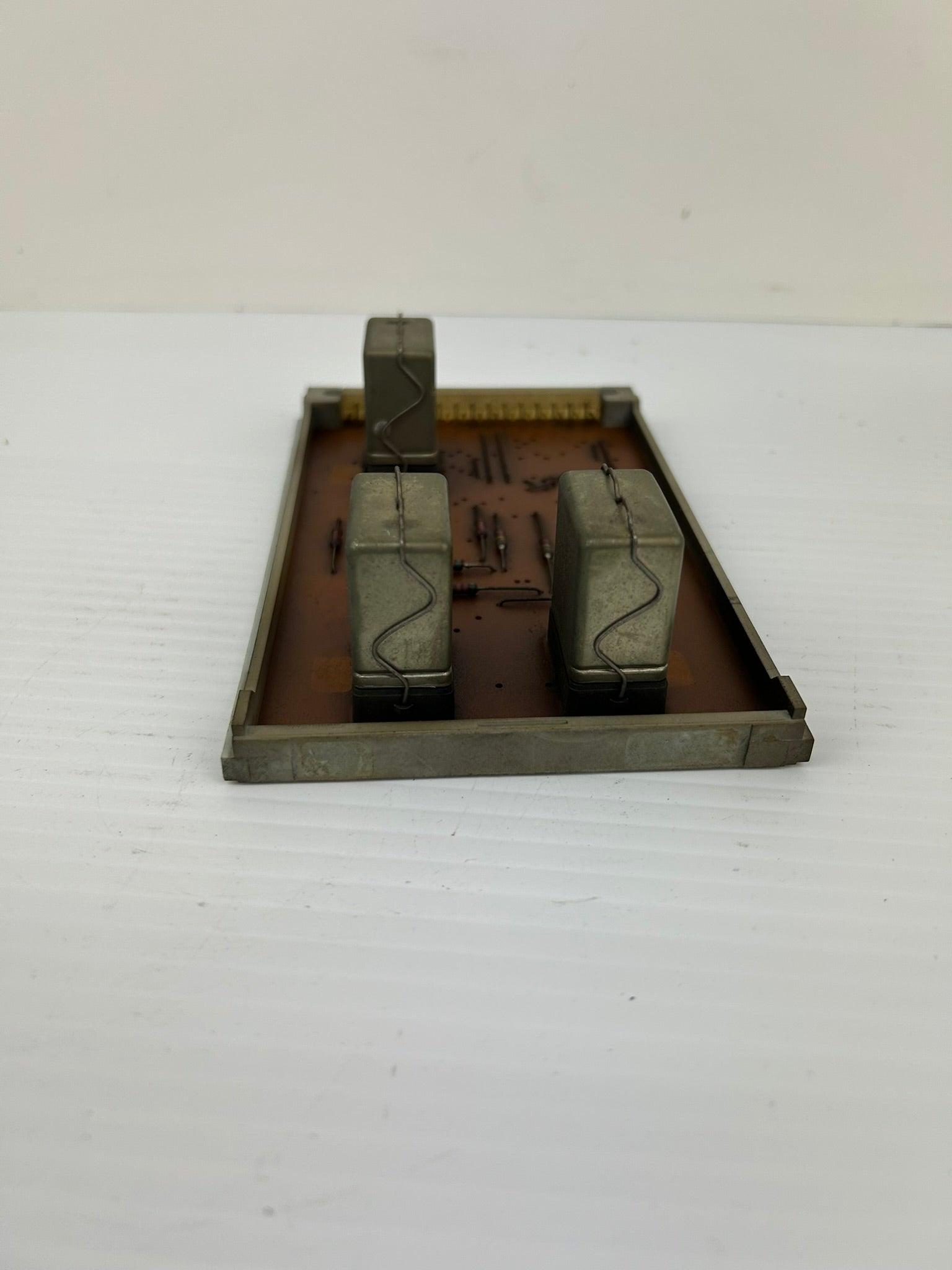 Barmag Electronic Circuit Board E1/00 with 3 Relays E100