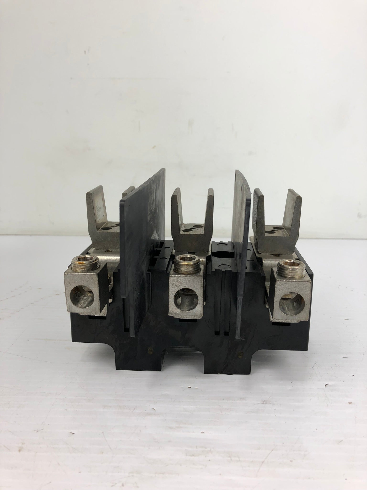 Allen Bradley 1494V-FS200 Series B Disconnect Switch