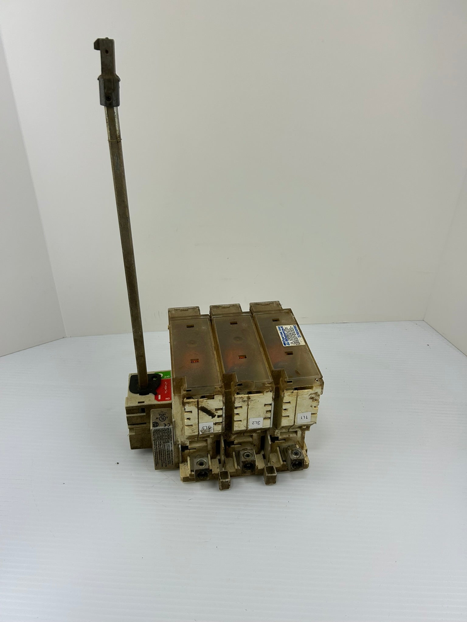 Ferraz Shawmut FBJ100 Fusible Disconnect Switch J 100A 50/60Hz