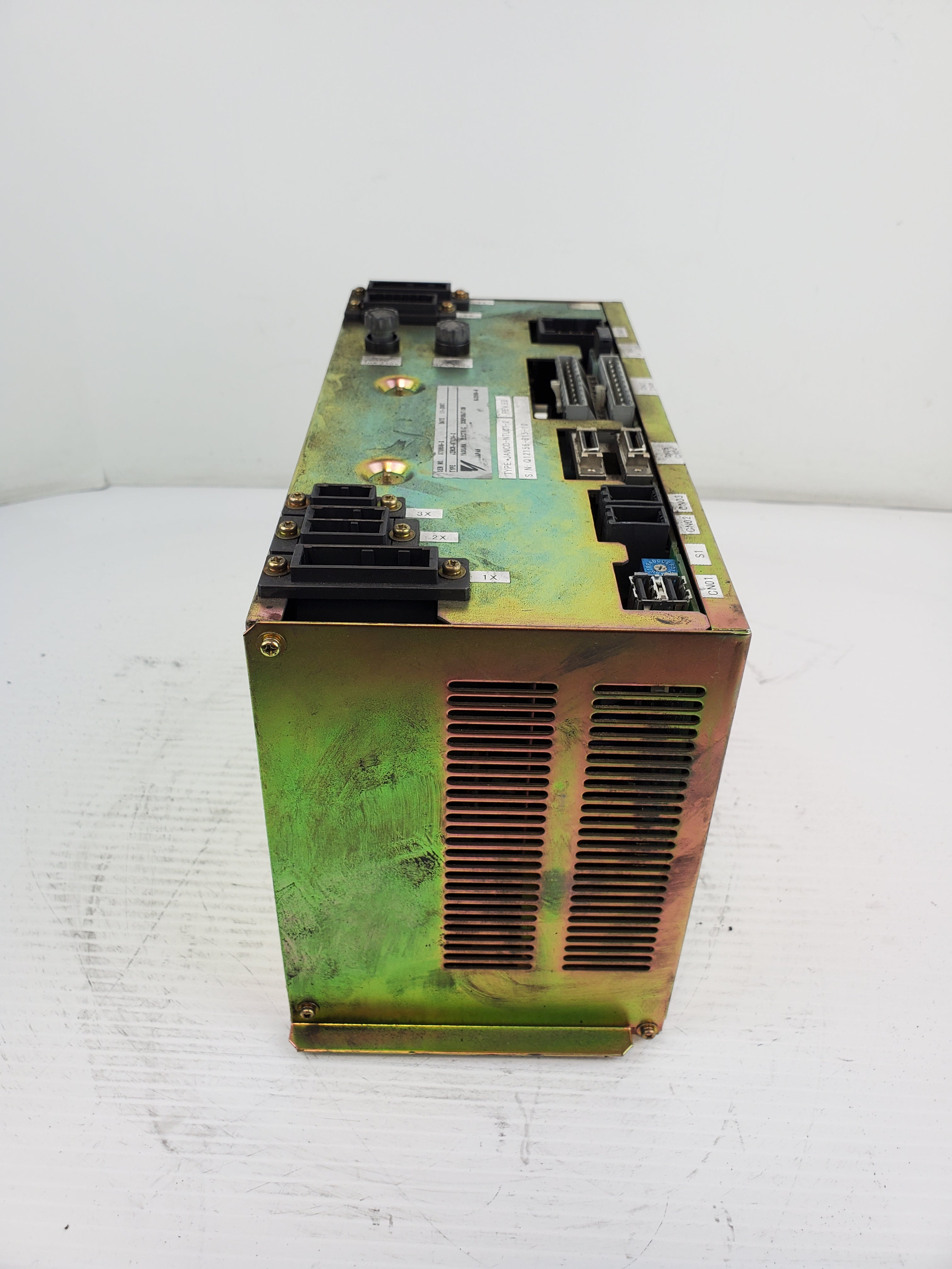 Yaskawa JZRCR-NTU24-2 Motoman Servopack Drive Servo Amplifier