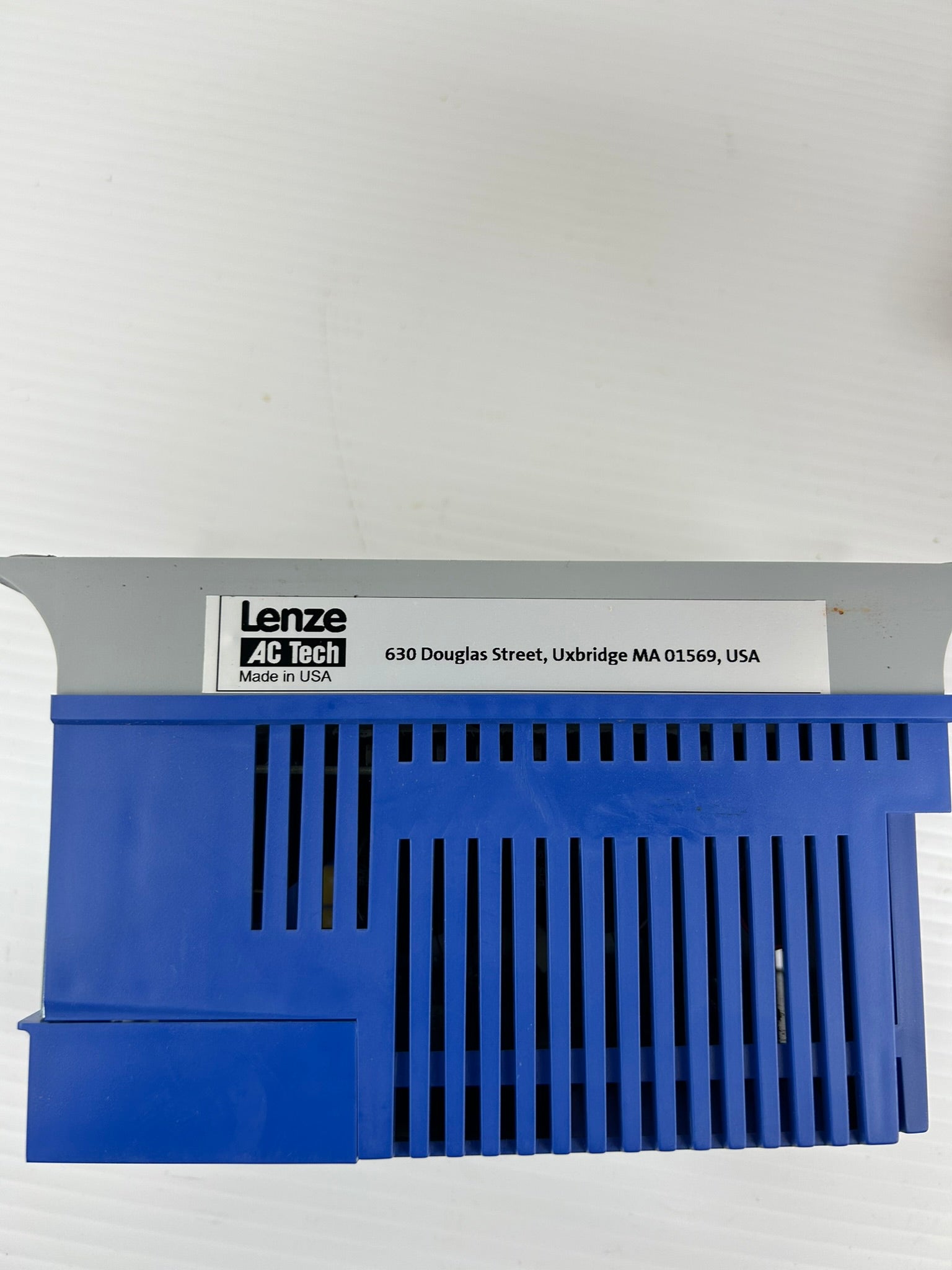 Lenze AC Tech SMVector ESV751N04TXB 1HP 400/480V 3PH VFD AC Drive - USA Shipping