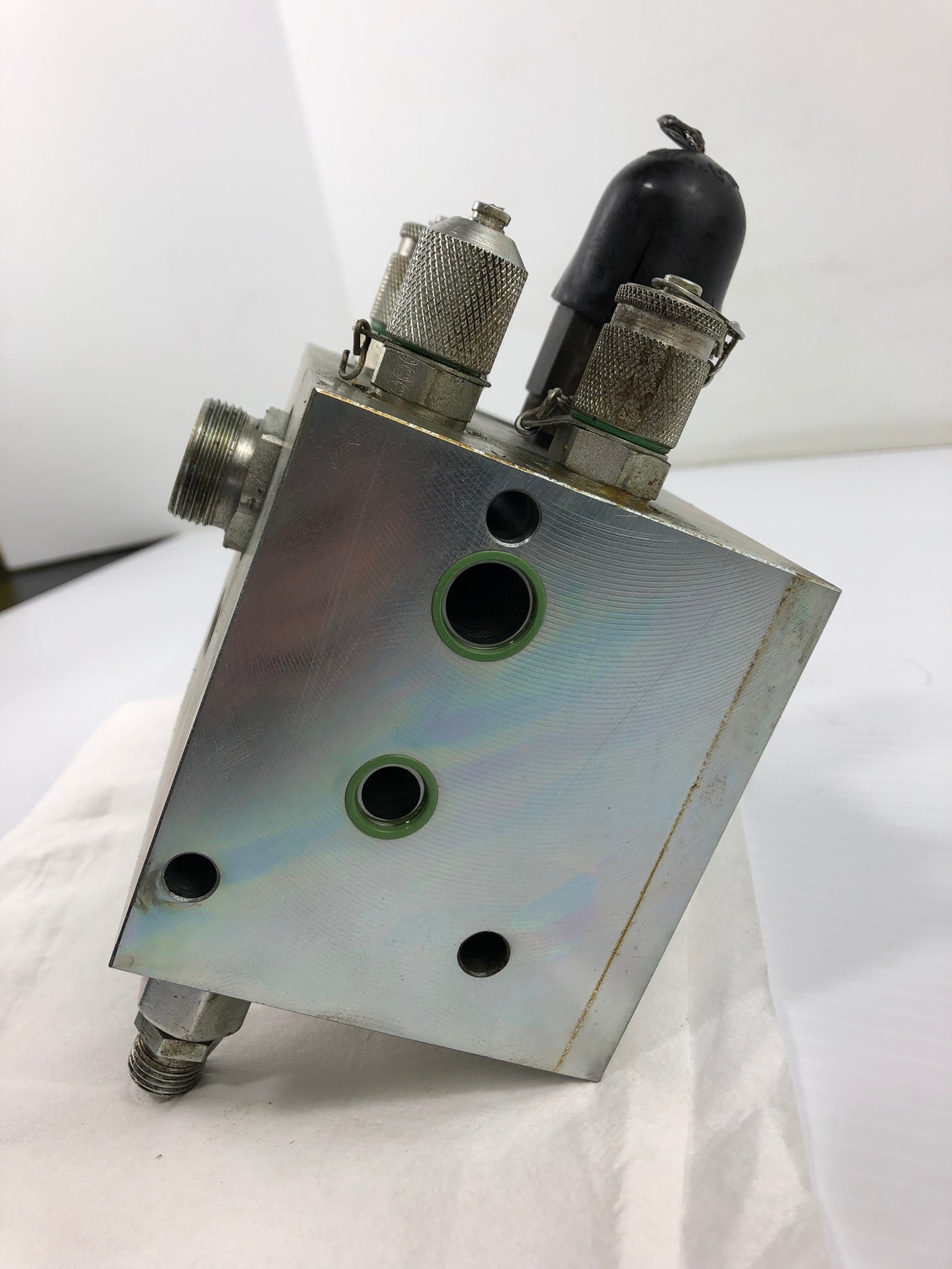 Rexroth Valve Block IH15EB-10/WDBU2-S200/M/V R901108065